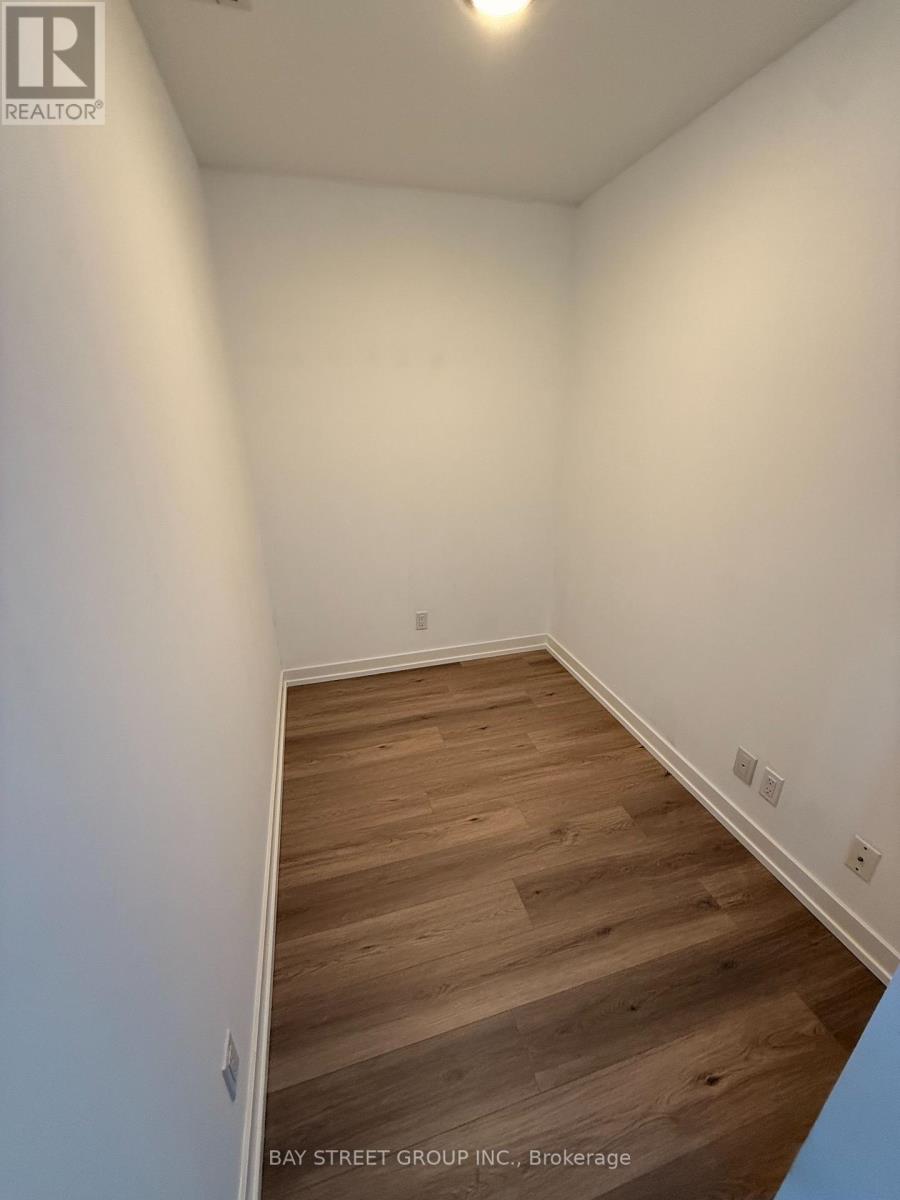 2511 - 15 Grenville Street, Toronto, Ontario  M4Y 1A1 - Photo 13 - C13472602