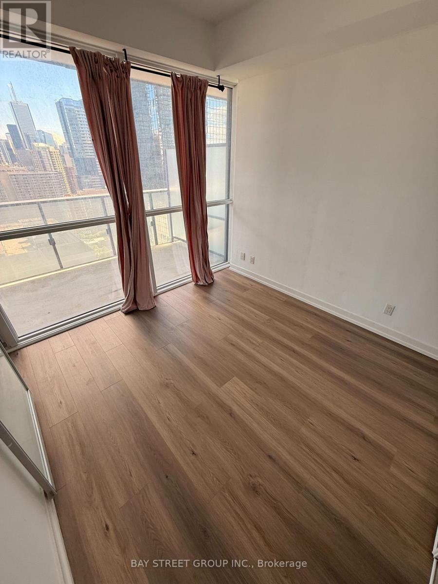 2511 - 15 Grenville Street, Toronto, Ontario  M4Y 1A1 - Photo 9 - C13472602