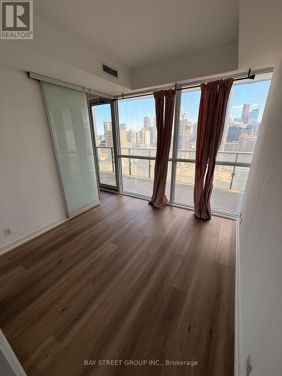 2511 - 15 Grenville Street, Toronto, Ontario  M4Y 1A1 - Photo 8 - C13472602