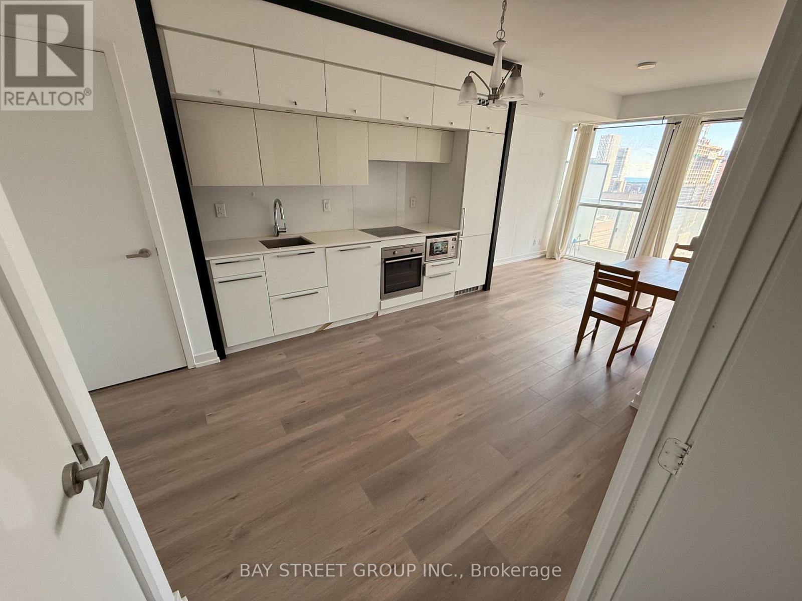 2511 - 15 Grenville Street, Toronto, Ontario  M4Y 1A1 - Photo 4 - C13472602