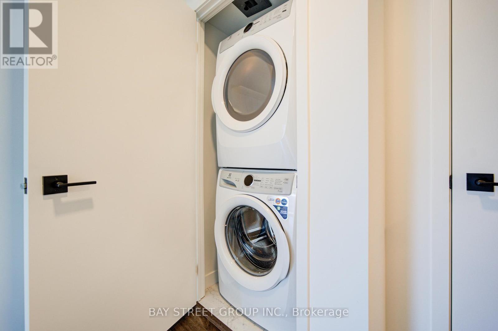 2302 - 609 Sherbourne Street, Toronto, Ontario M4X 0A4 - Photo 36 - C13472616