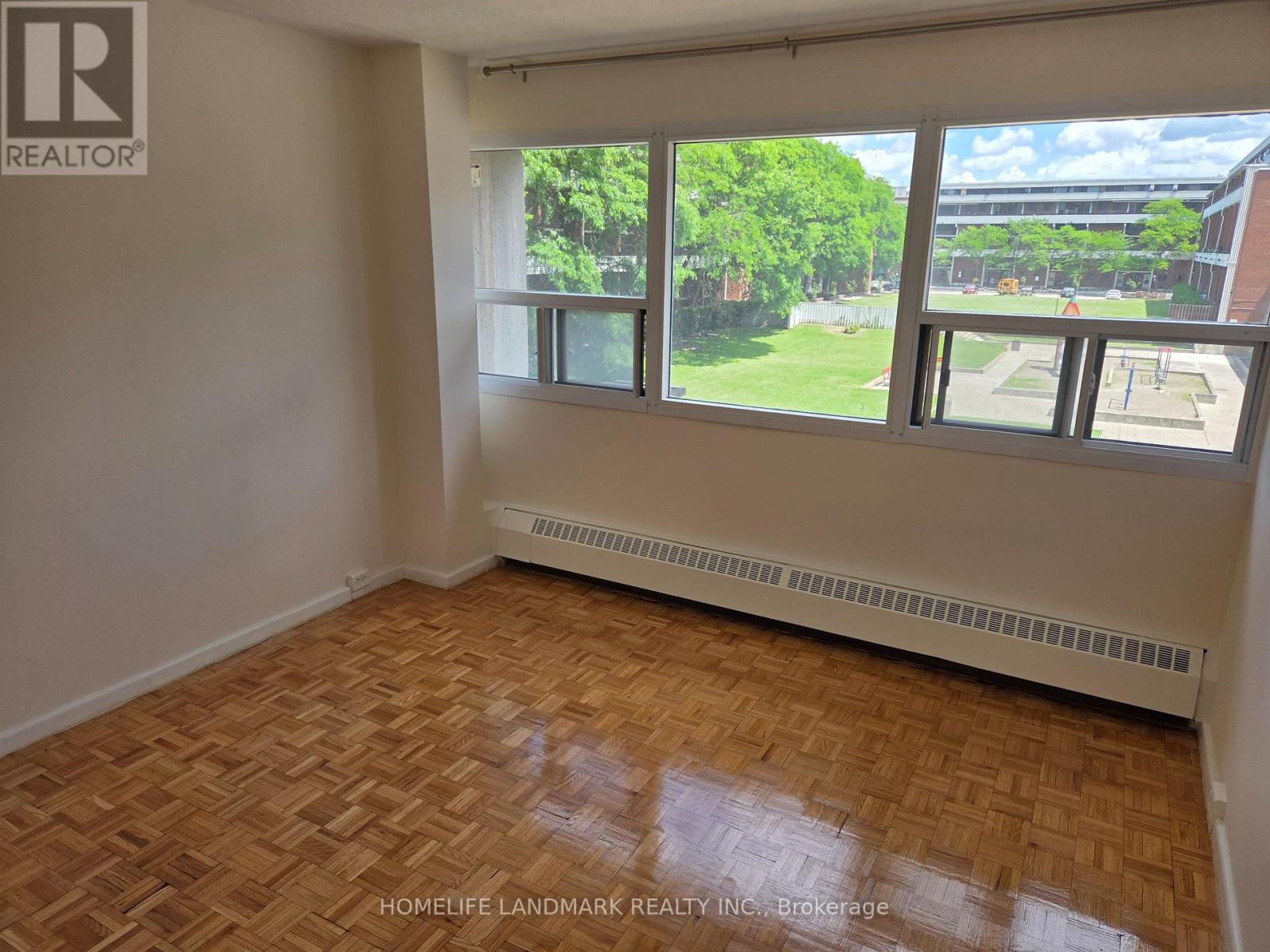301 - 100 Leeward Glenway, Toronto, Ontario M3C 2Z1 - Photo 18 - C13472670