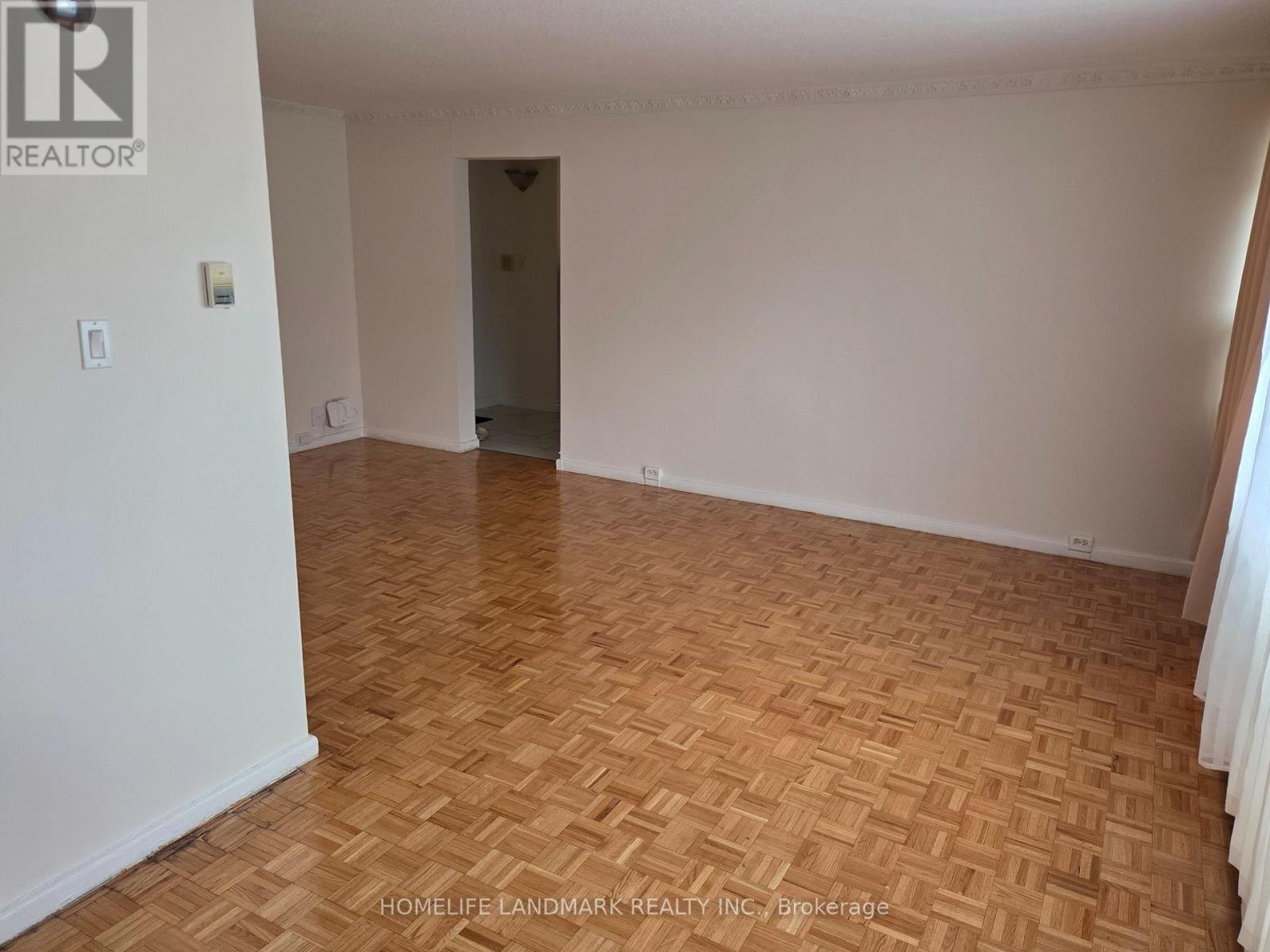 301 - 100 Leeward Glenway, Toronto, Ontario M3C 2Z1 - Photo 7 - C13472670