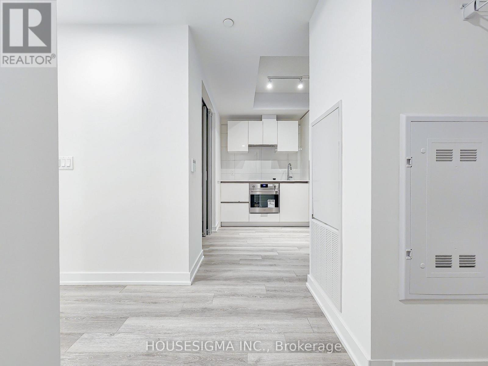 313 - 121 ST. PATRICK STREET, Toronto, Ontario