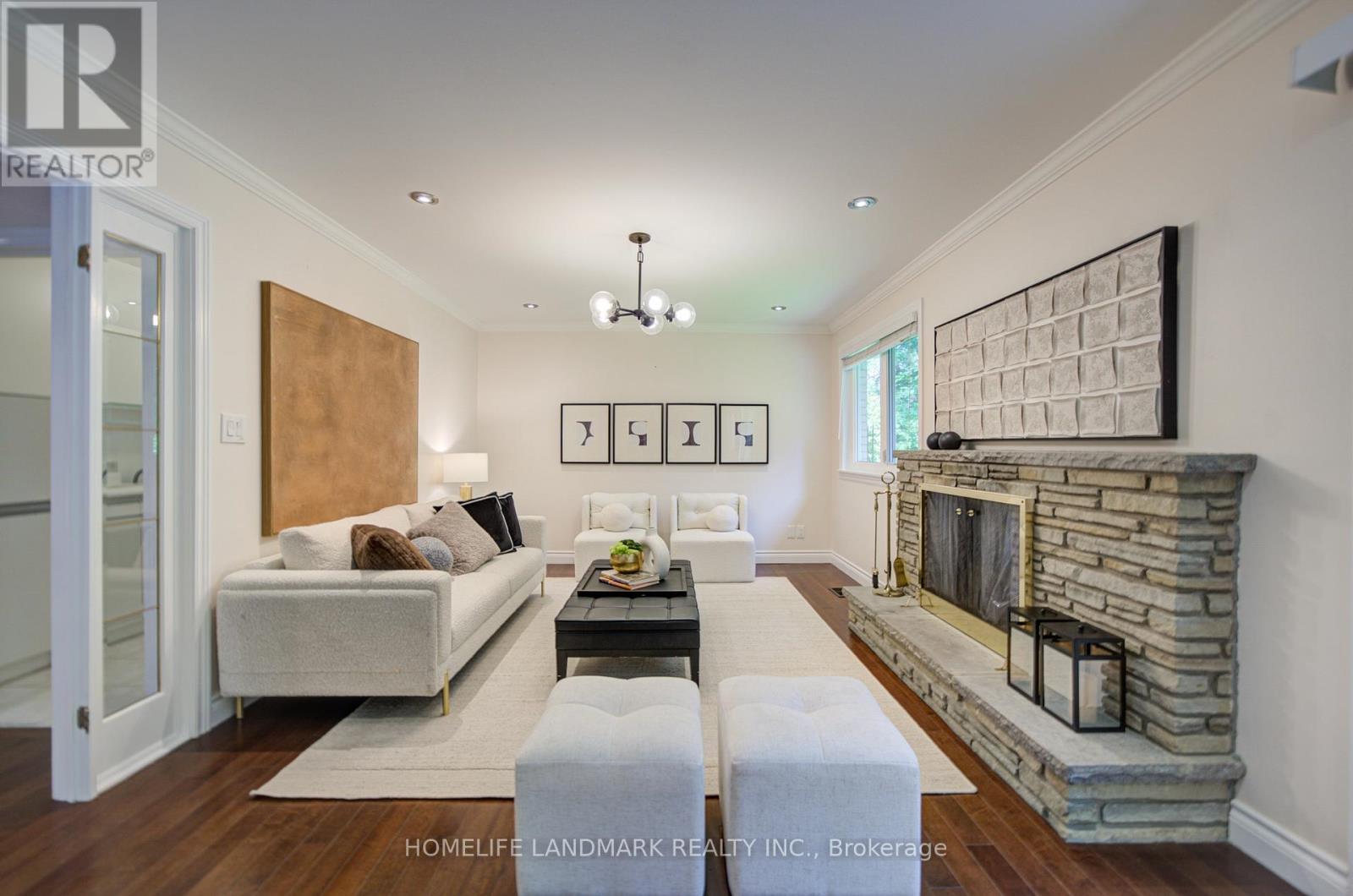 21 Colonnade Road, Toronto, Ontario  M2K 2L6 - Photo 22 - C13472718