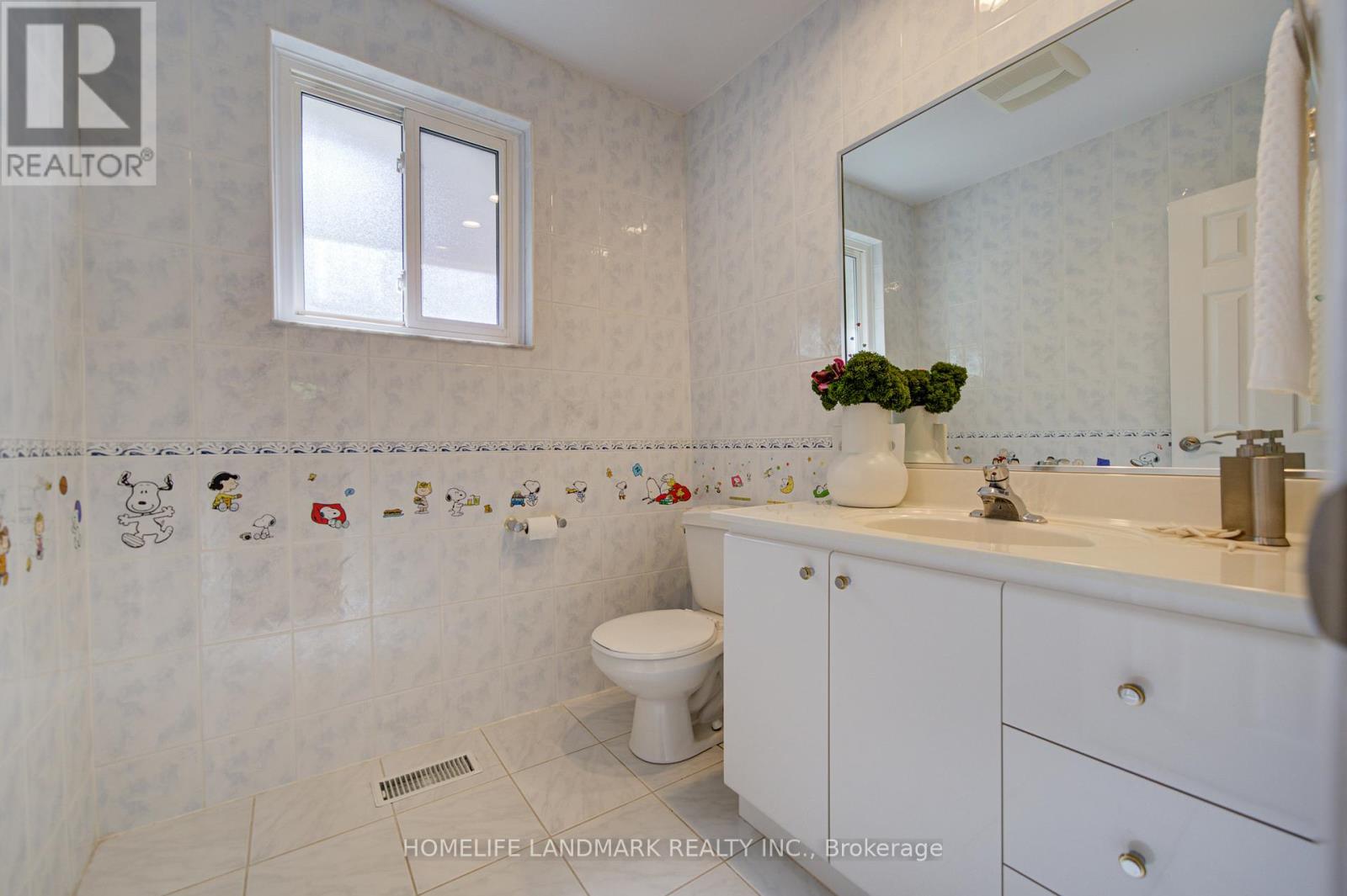 21 Colonnade Road, Toronto, Ontario  M2K 2L6 - Photo 28 - C13472718