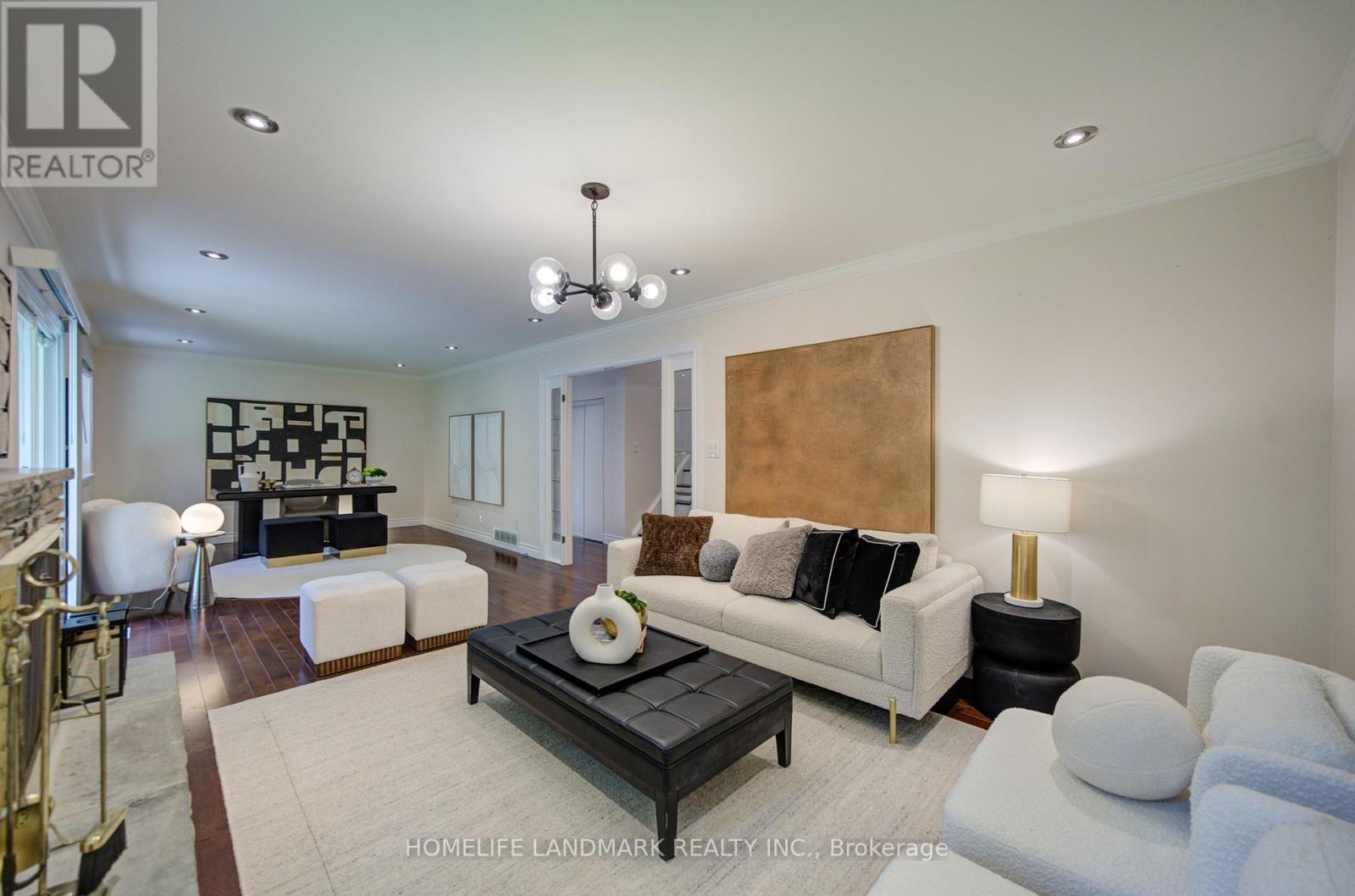 21 Colonnade Road, Toronto, Ontario  M2K 2L6 - Photo 23 - C13472718