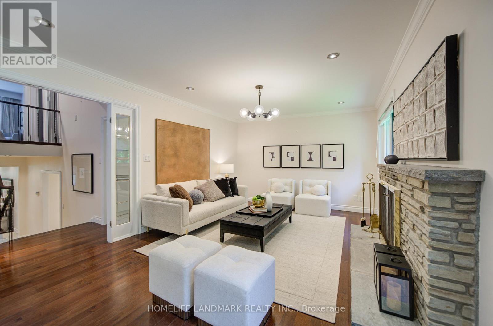 21 Colonnade Road, Toronto, Ontario  M2K 2L6 - Photo 20 - C13472718