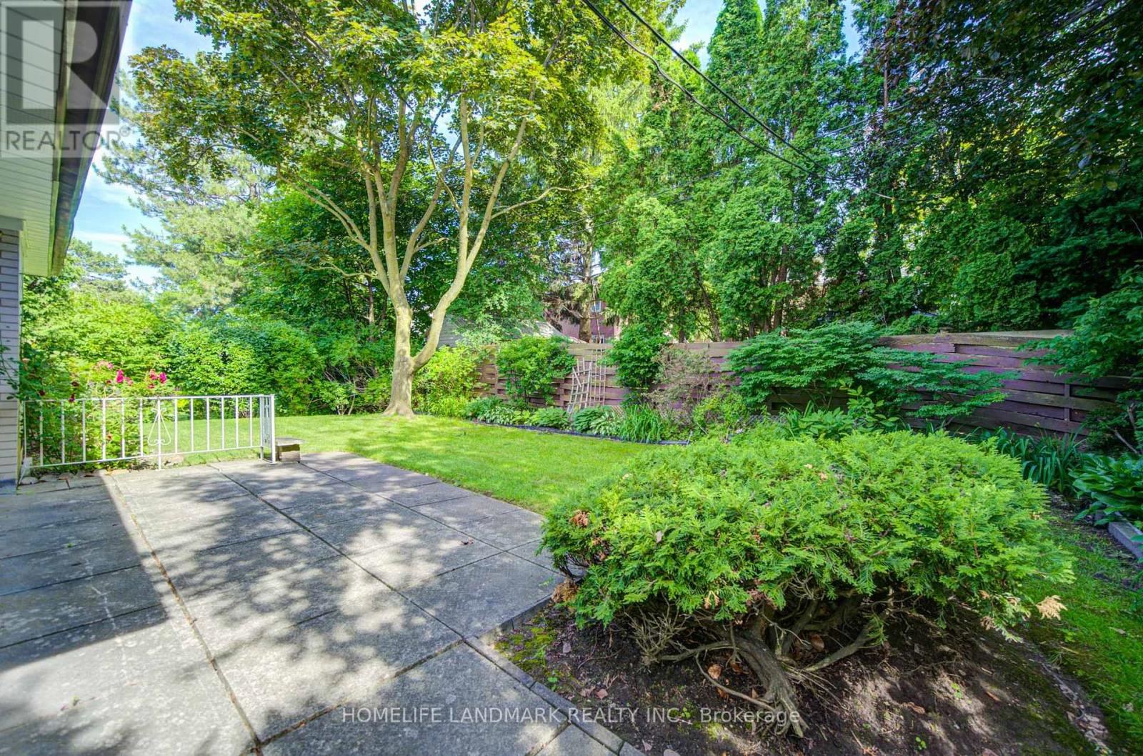 21 Colonnade Road, Toronto, Ontario  M2K 2L6 - Photo 50 - C13472718