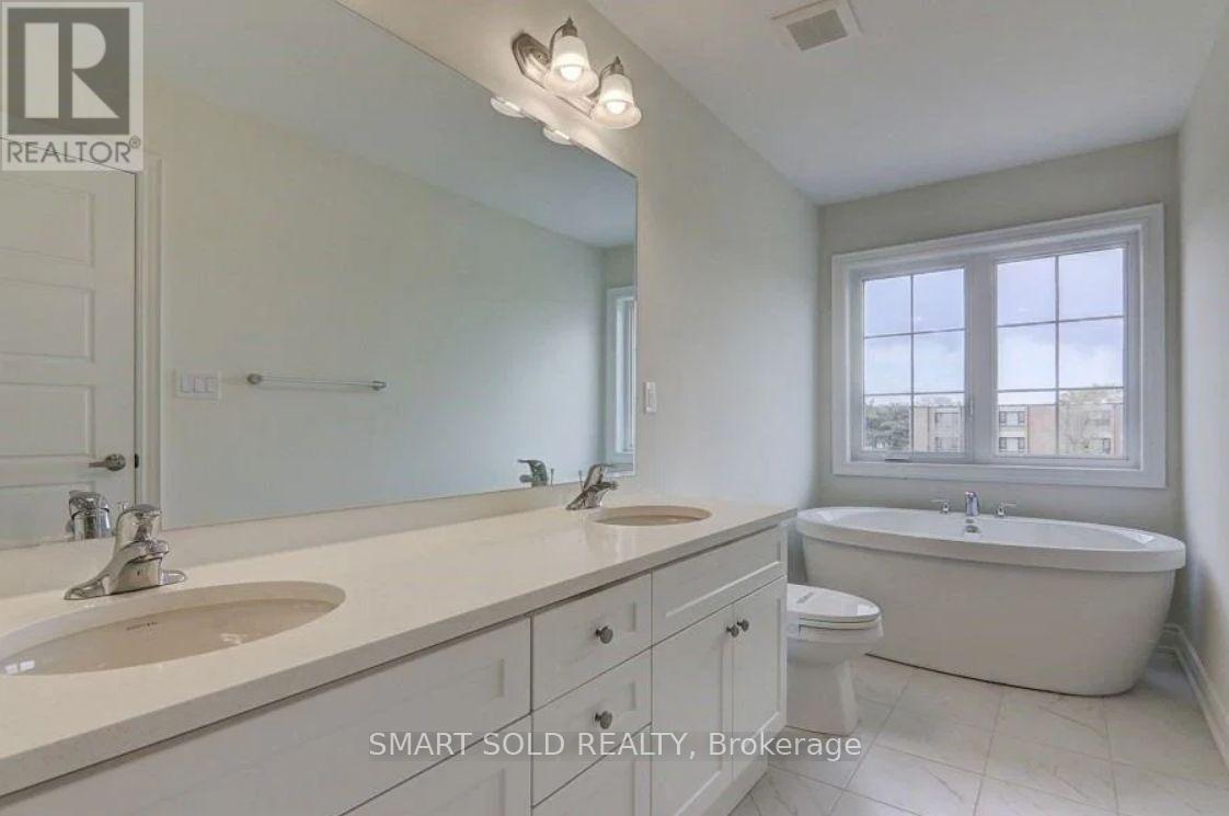 81 William Durie Way, Toronto, Ontario M2R 2N2 - Photo 16 - C13472776