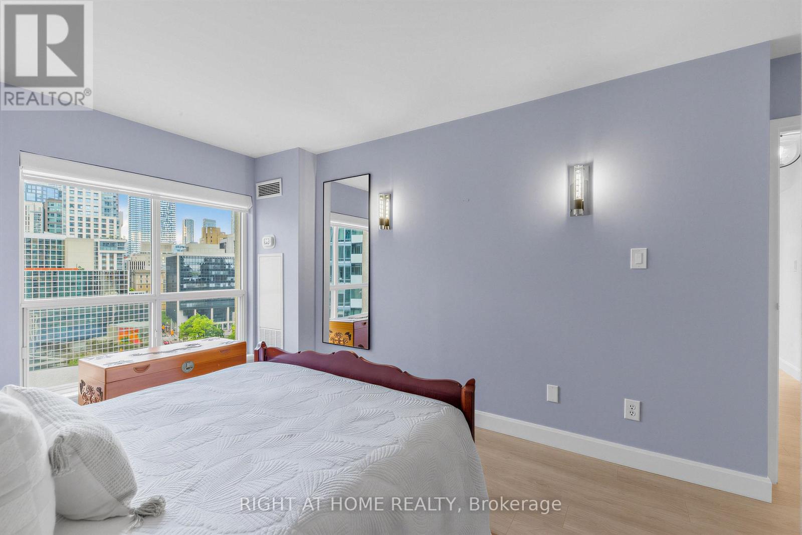 1505 - 25 The Esplanade, Toronto, Ontario  M5E 1W5 - Photo 21 - C13472792