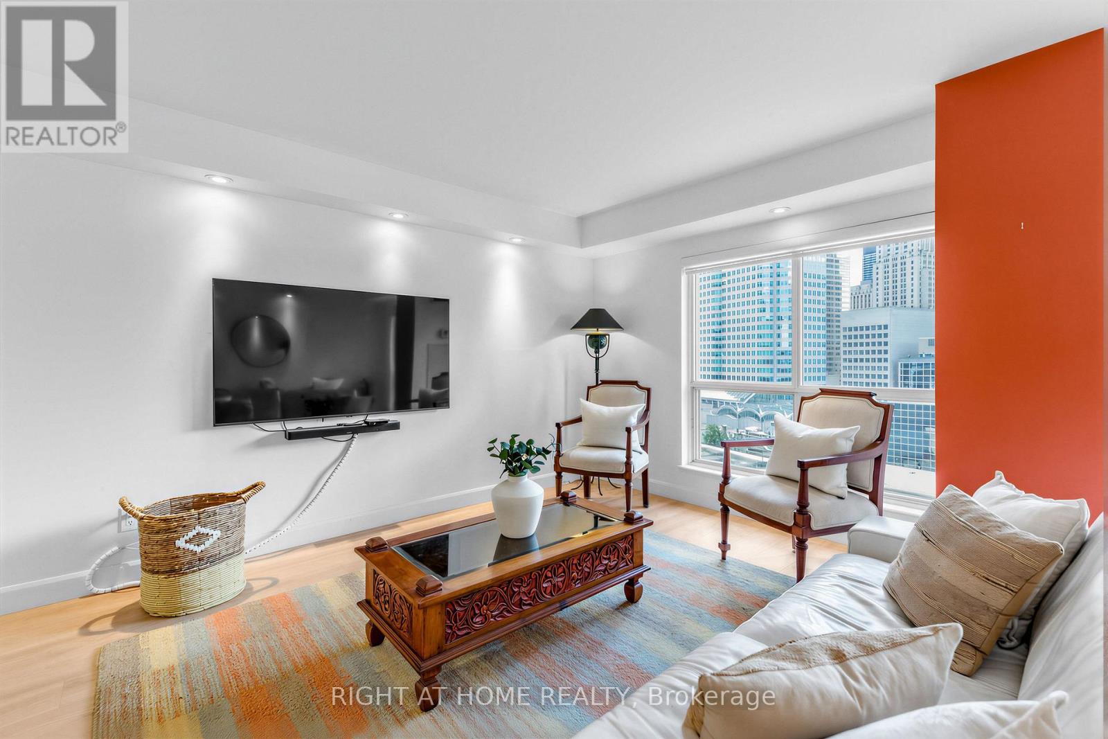 1505 - 25 The Esplanade, Toronto, Ontario  M5E 1W5 - Photo 6 - C13472792