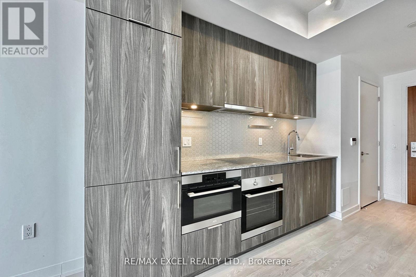 3101 - 15 Queens Quay E, Toronto, Ontario  M5E 0C5 - Photo 10 - C13472834