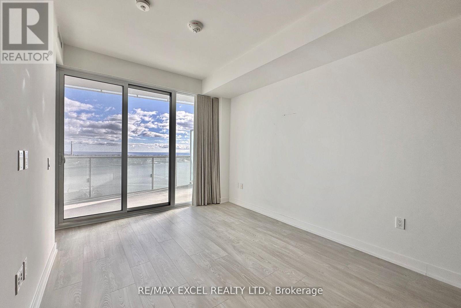 3101 - 15 Queens Quay E, Toronto, Ontario  M5E 0C5 - Photo 11 - C13472834