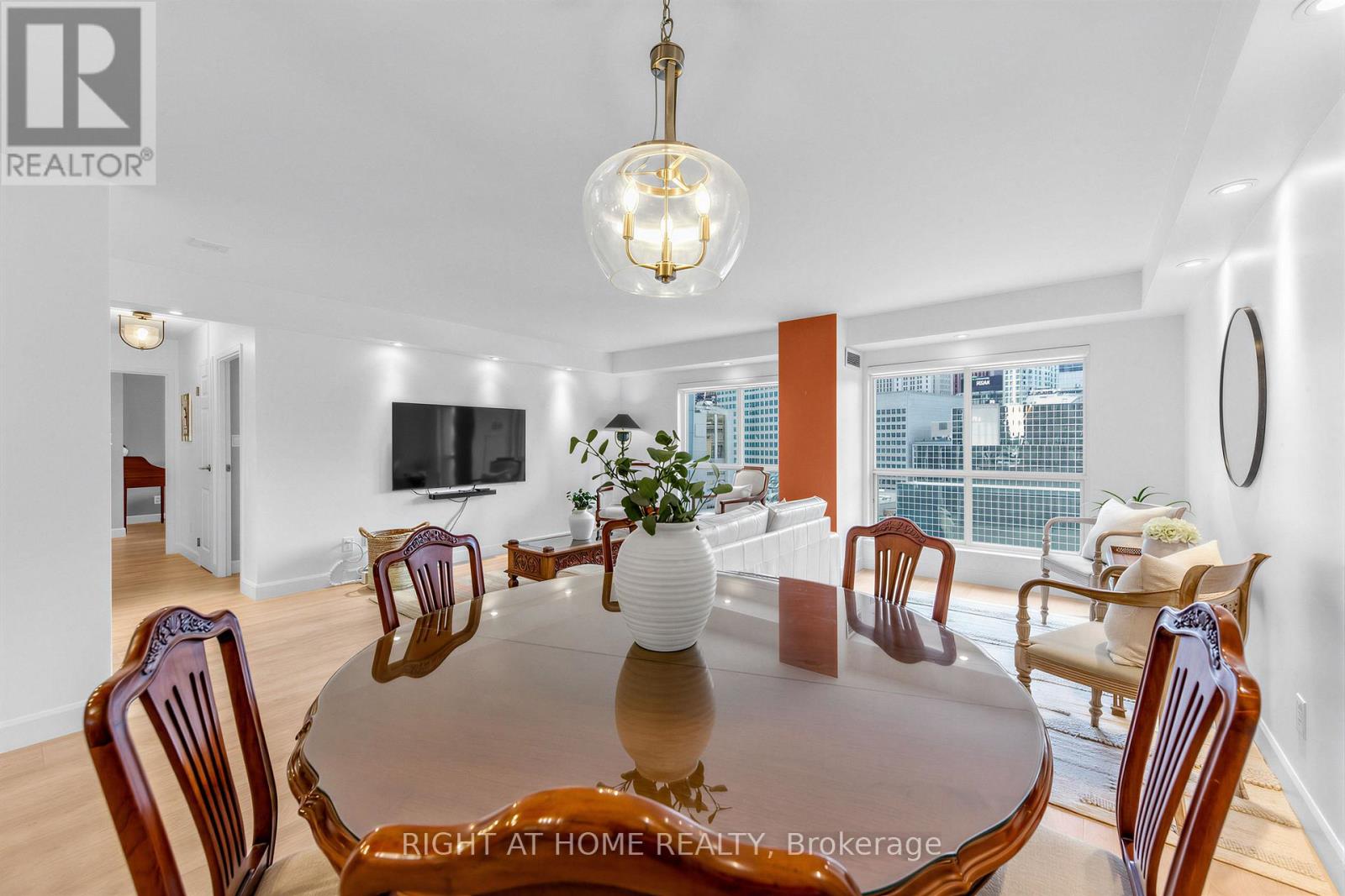 1505 - 25 The Esplanade, Toronto, Ontario  M5E 1W5 - Photo 12 - C13472792