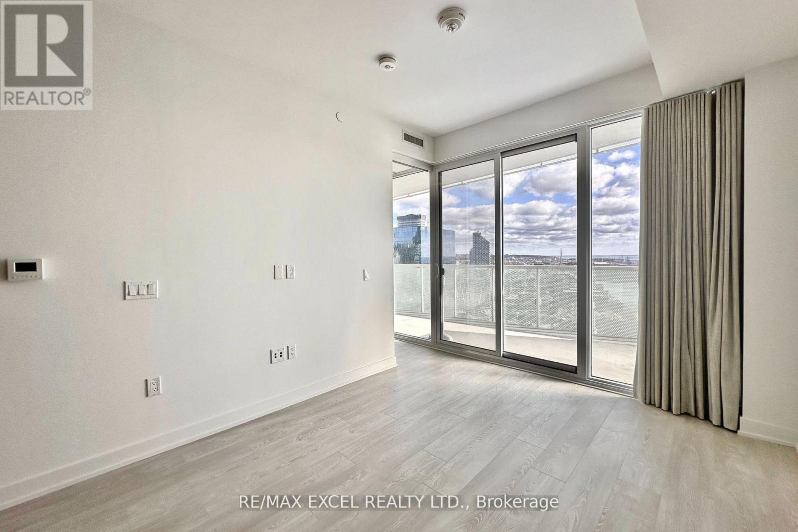 3101 - 15 Queens Quay E, Toronto, Ontario  M5E 0C5 - Photo 12 - C13472834