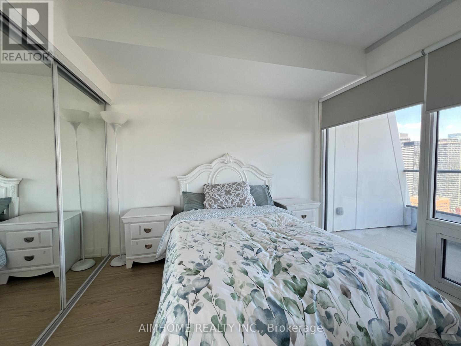3312 - 85 Wood Street, Toronto, Ontario  M4Y 0E8 - Photo 18 - C13472886