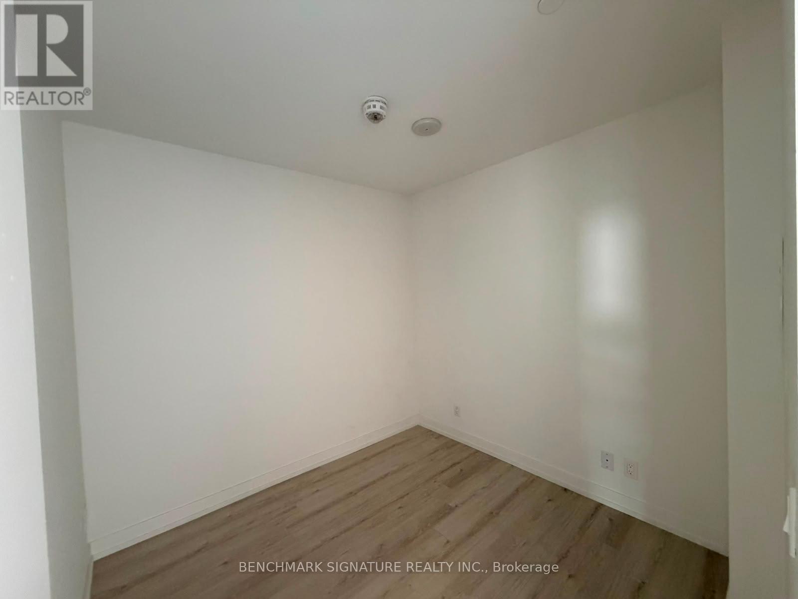 2613 - 33 Helendale Avenue, Toronto, Ontario  M4R 0A4 - Photo 5 - C13472934