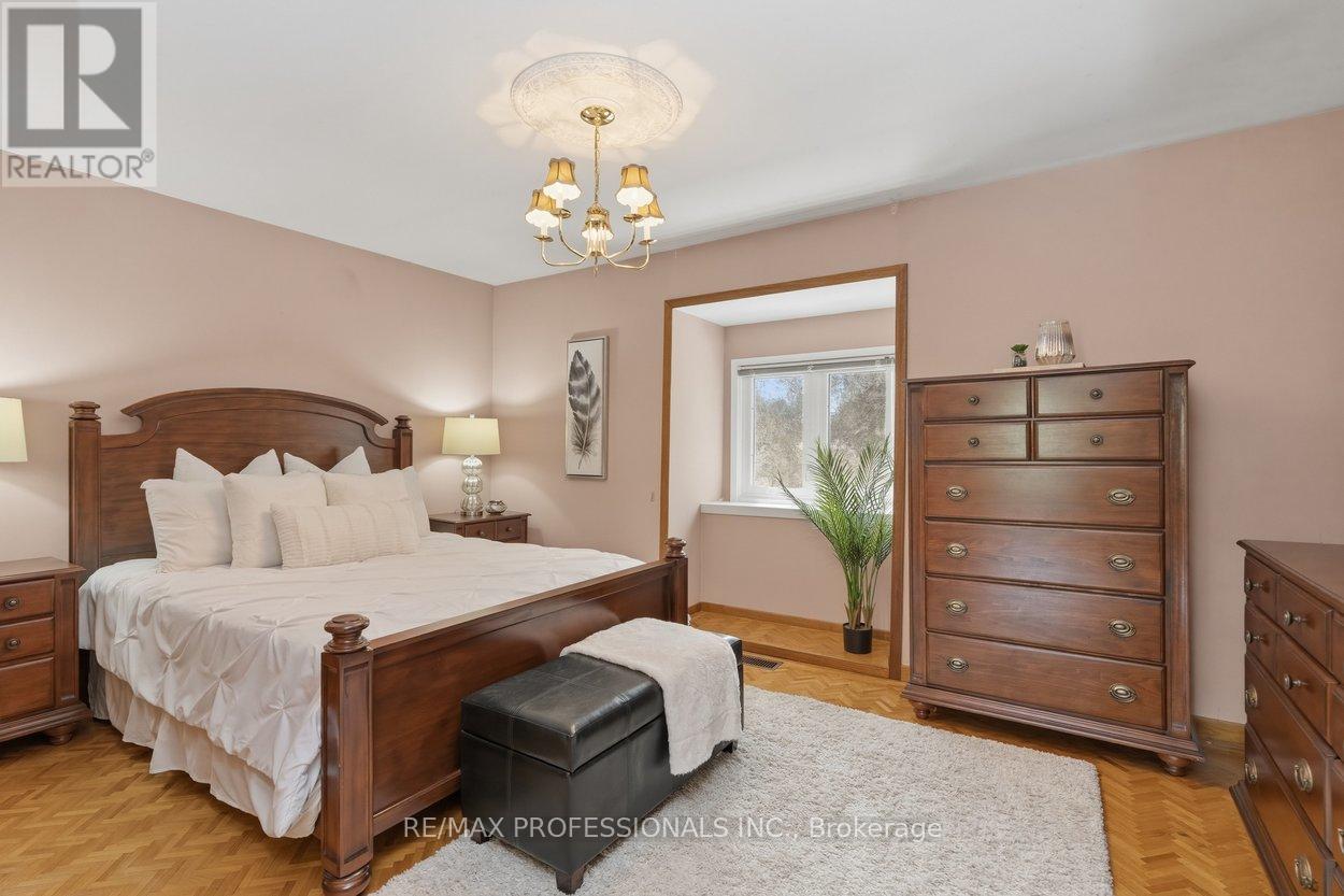 107 Borden Street, Toronto, Ontario  M5S 2N2 - Photo 20 - C13472950