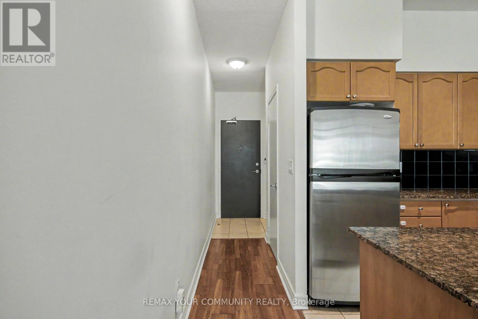 219 - 231 Fort York Boulevard, Toronto, Ontario  M5V 1B2 - Photo 6 - C13473064
