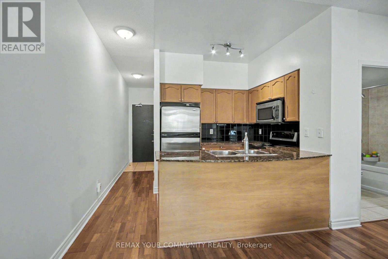 219 - 231 Fort York Boulevard, Toronto, Ontario  M5V 1B2 - Photo 10 - C13473064
