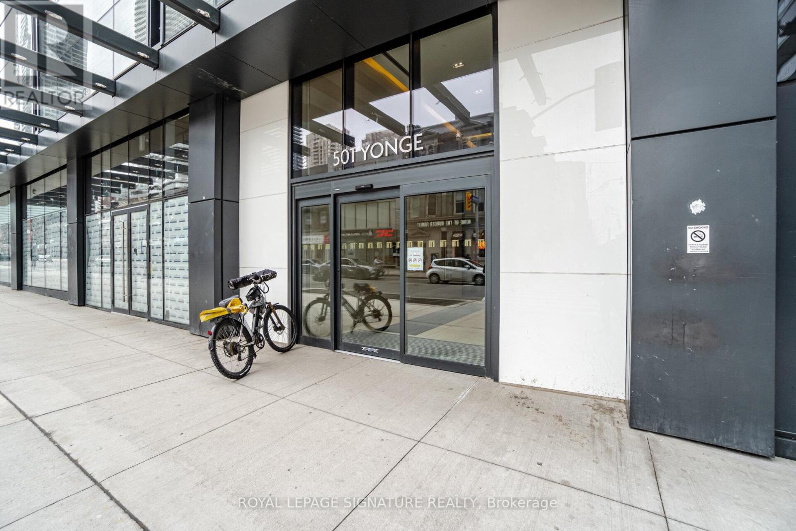 5204 - 501 Yonge Street, Toronto, Ontario  M4Y 0G8 - Photo 2 - C13473144