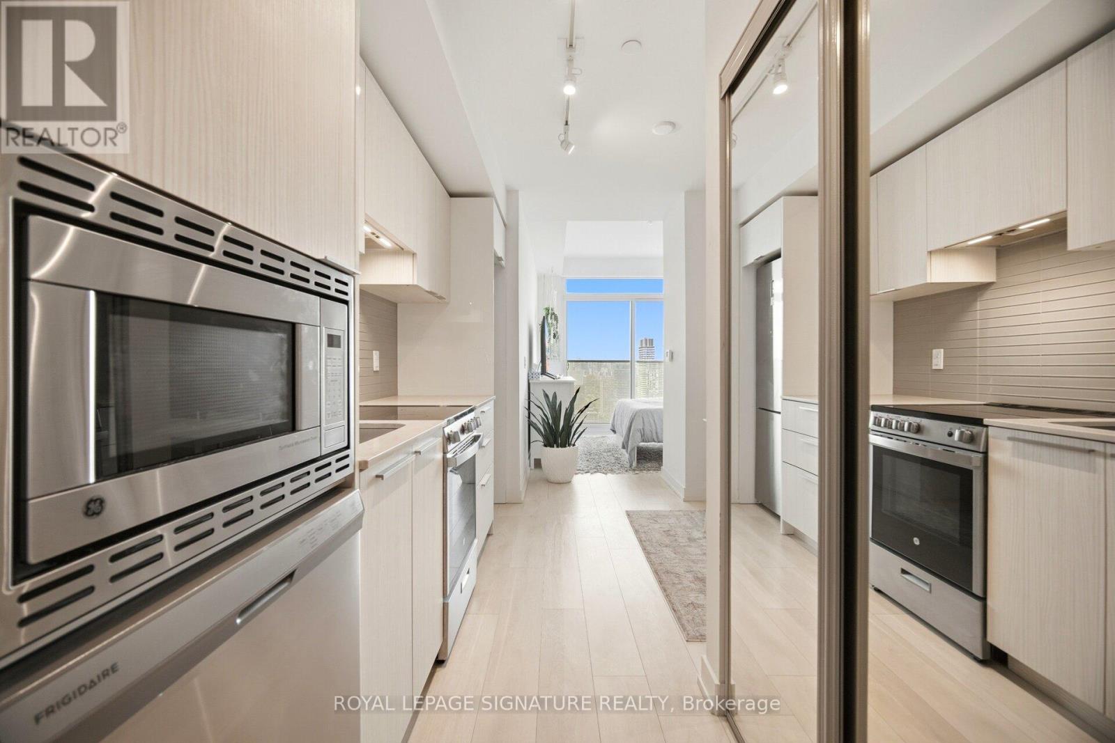 5204 - 501 Yonge Street, Toronto, Ontario  M4Y 0G8 - Photo 8 - C13473144