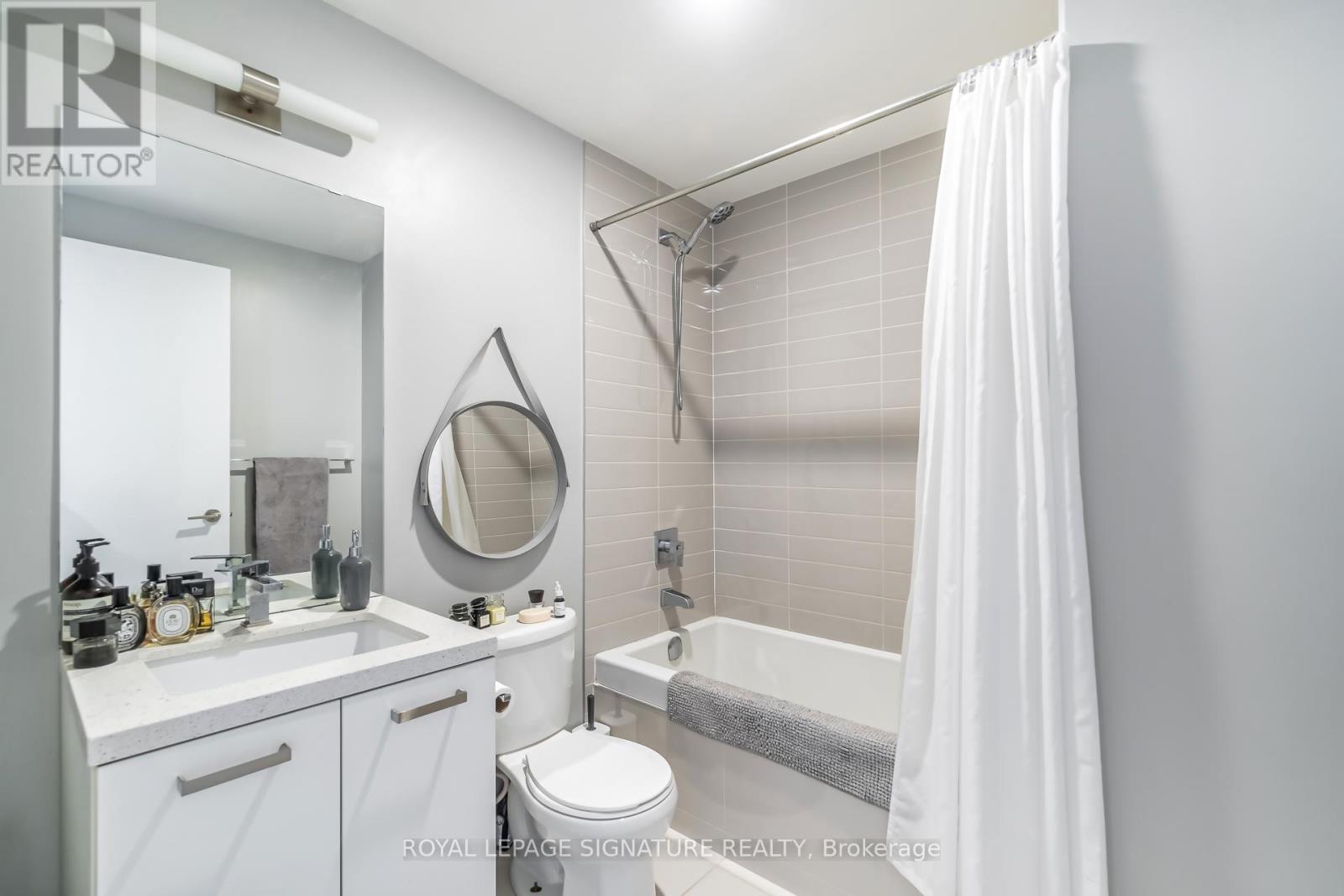 603 - 39 Brant Street, Toronto, Ontario  M5V 0M8 - Photo 23 - C13473208