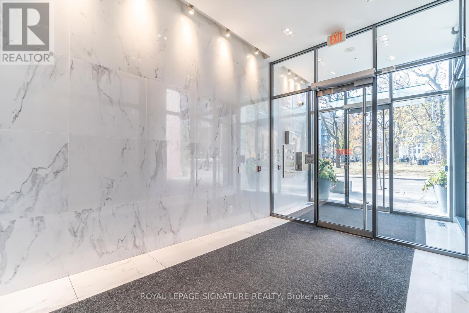 603 - 39 Brant Street, Toronto, Ontario  M5V 0M8 - Photo 3 - C13473208