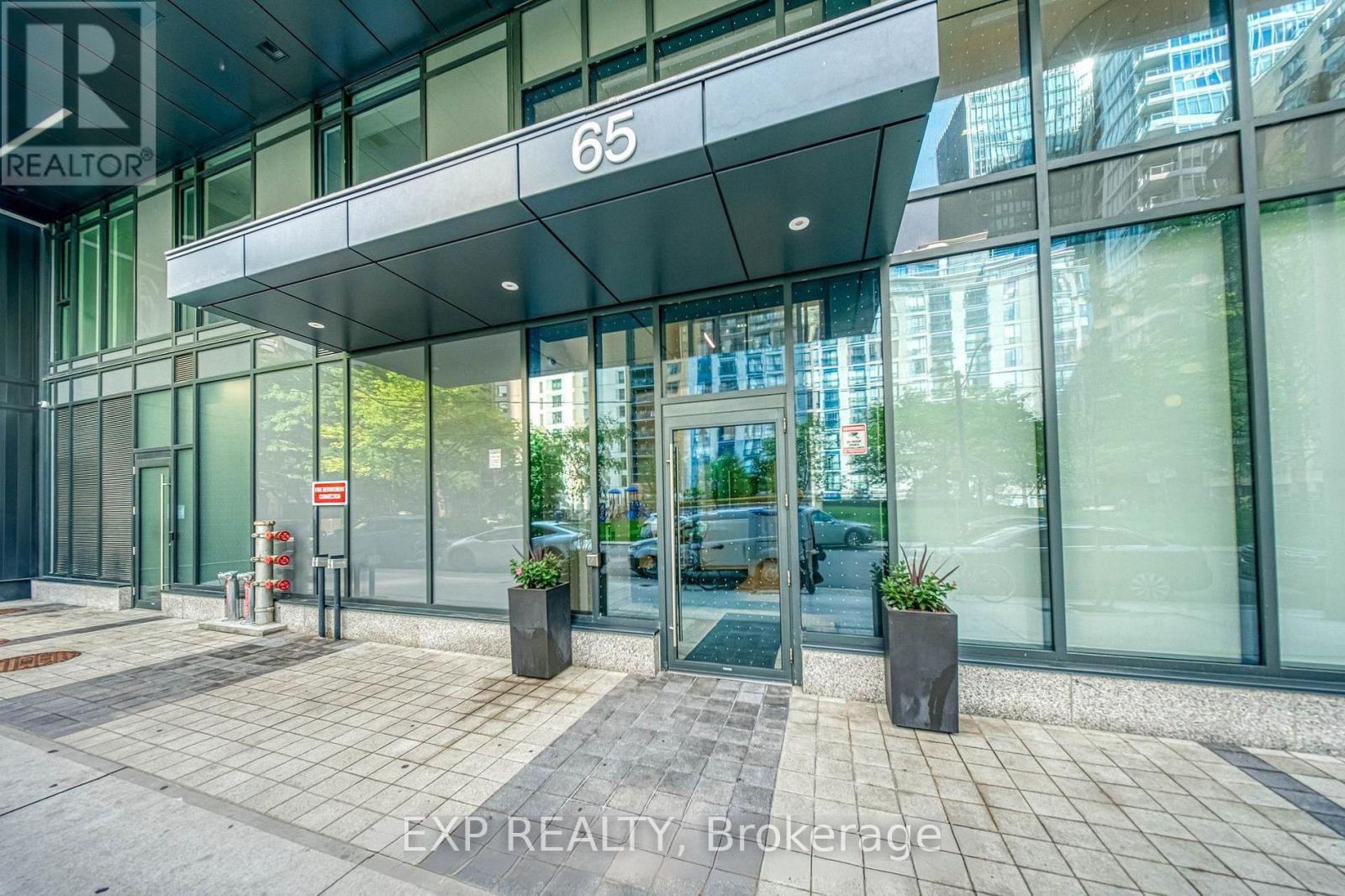 1502 - 65 Mutual Street, Toronto, Ontario  M5B 0E5 - Photo 2 - C13473232
