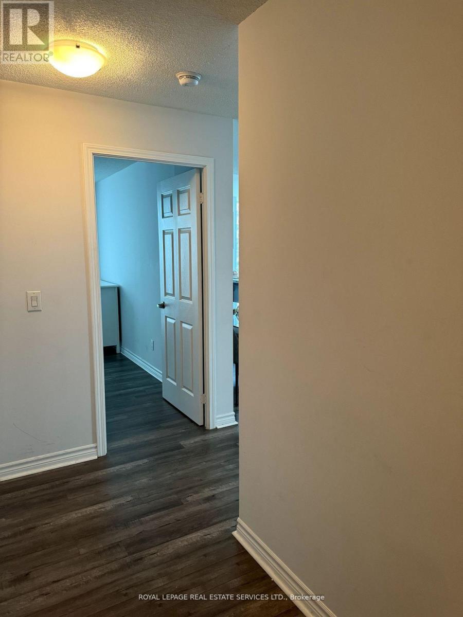 1510 - 19 Grand Trunk Crescent, Toronto, Ontario  M5J 3A3 - Photo 4 - C13473200