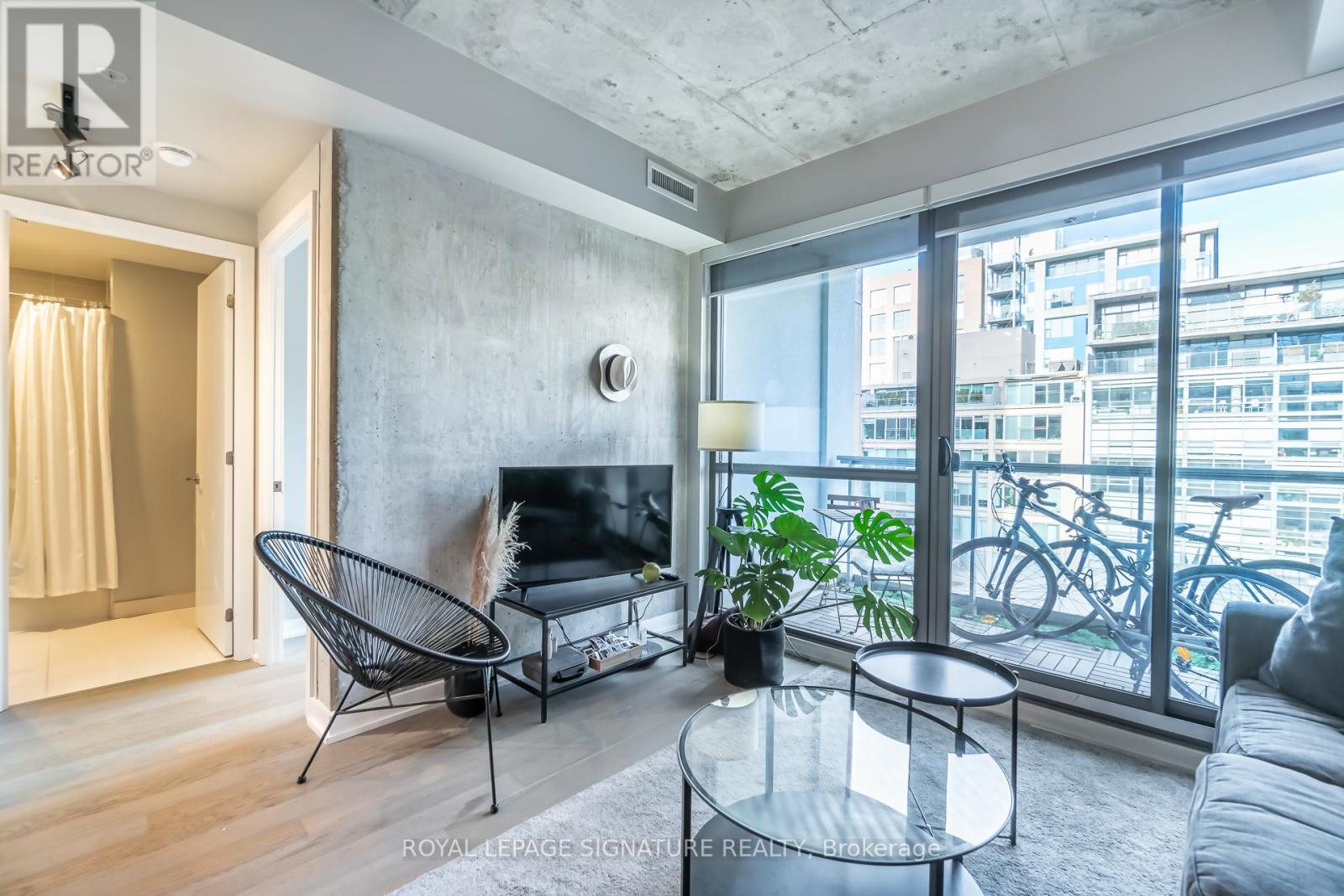 603 - 39 Brant Street, Toronto, Ontario  M5V 0M8 - Photo 16 - C13473208