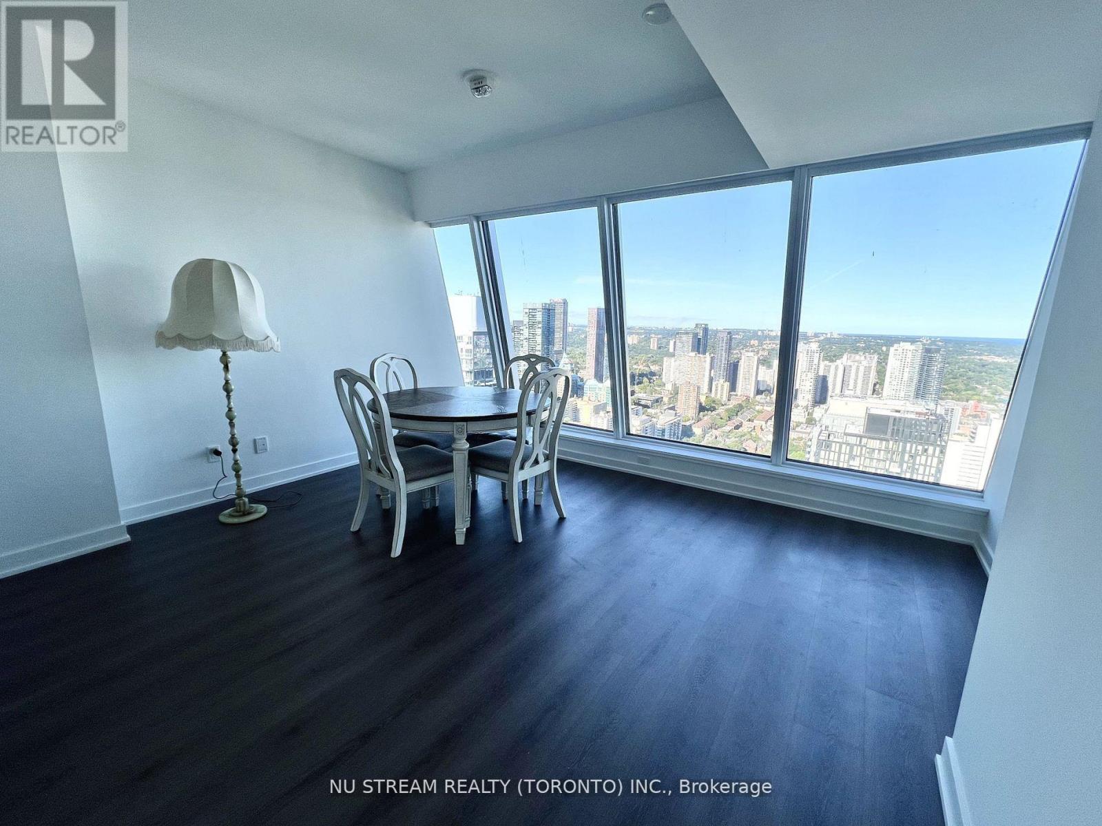 5507 - 8 Wellesley Street W, Toronto, Ontario  M4Y 0J5 - Photo 5 - C13473218