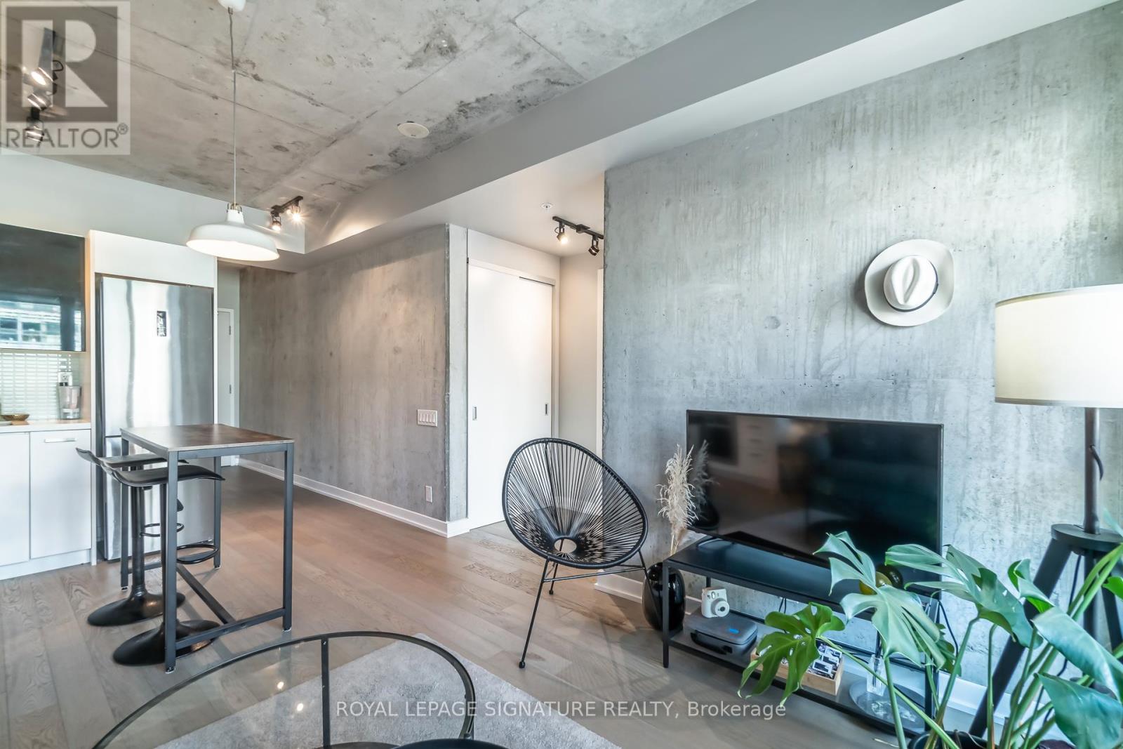 603 - 39 Brant Street, Toronto, Ontario  M5V 0M8 - Photo 17 - C13473208