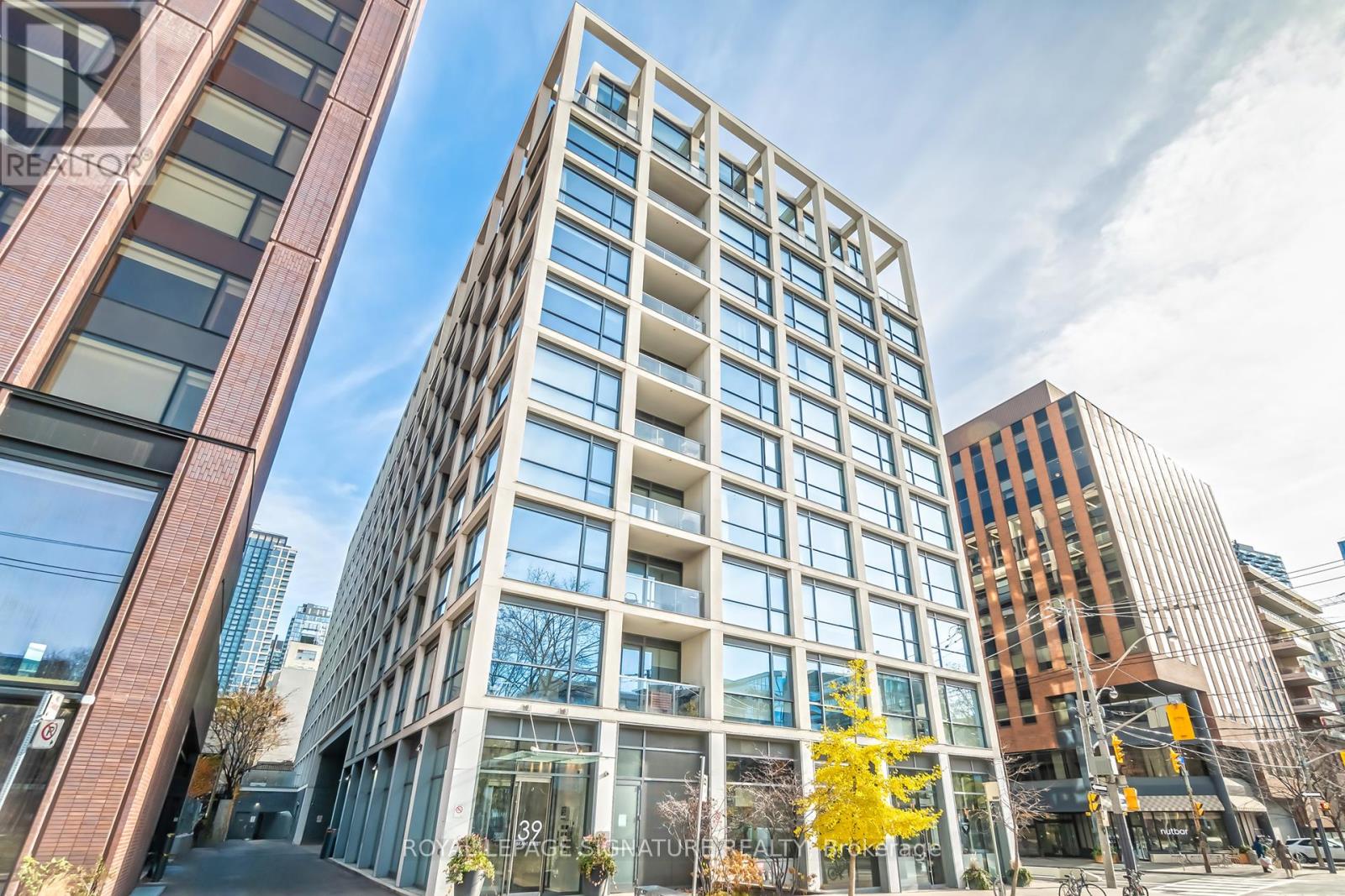 603 - 39 BRANT STREET, Toronto, Ontario