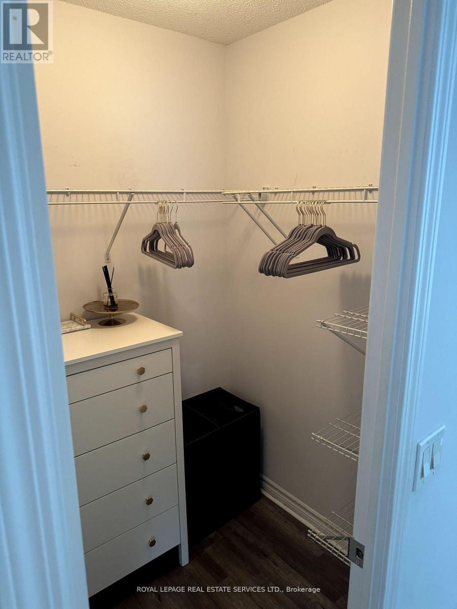 1510 - 19 Grand Trunk Crescent, Toronto, Ontario  M5J 3A3 - Photo 6 - C13473200