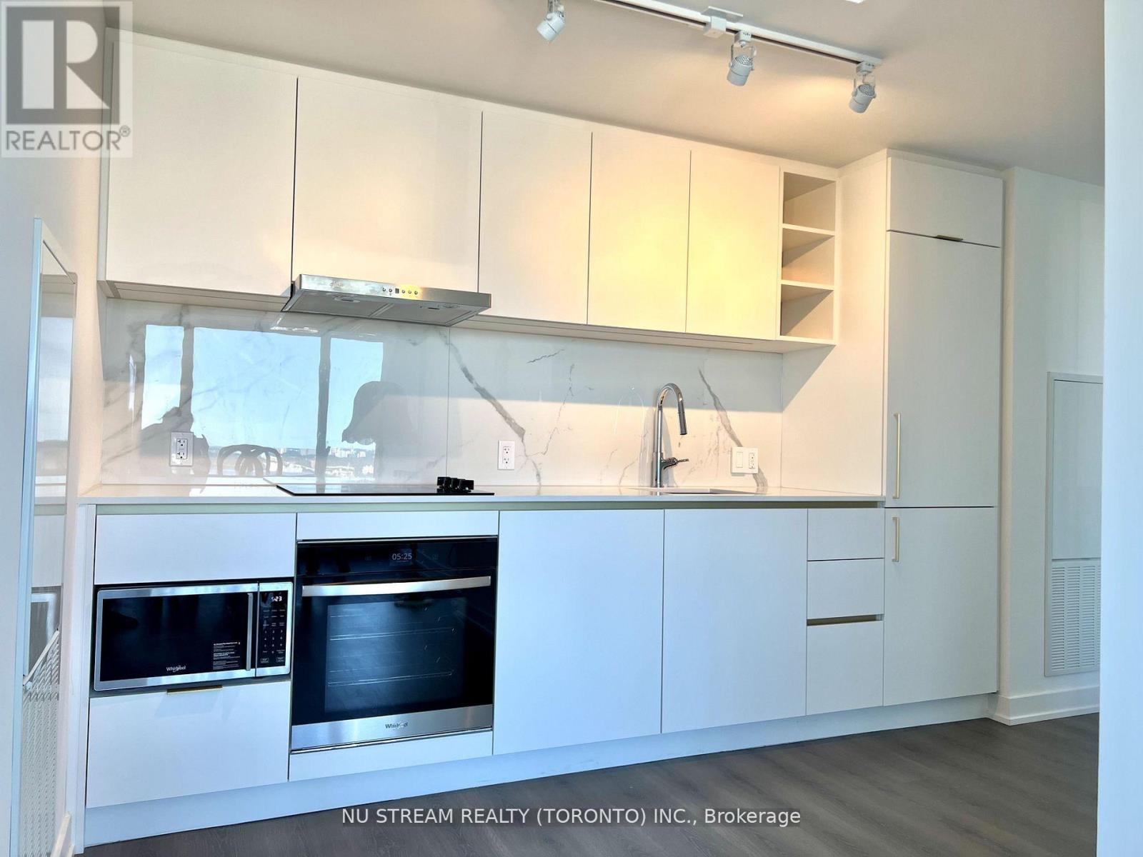 5507 - 8 Wellesley Street W, Toronto, Ontario  M4Y 0J5 - Photo 7 - C13473218