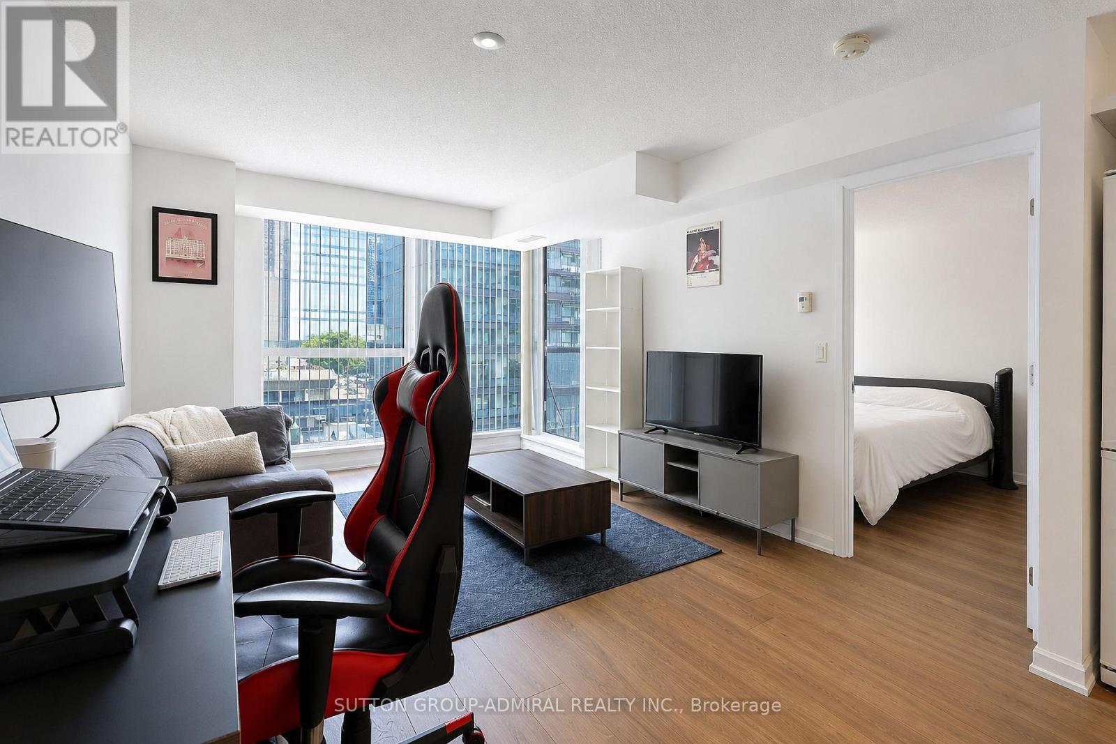 905 - 111 Elizabeth Street, Toronto, Ontario  M5G 1P7 - Photo 8 - C13473316