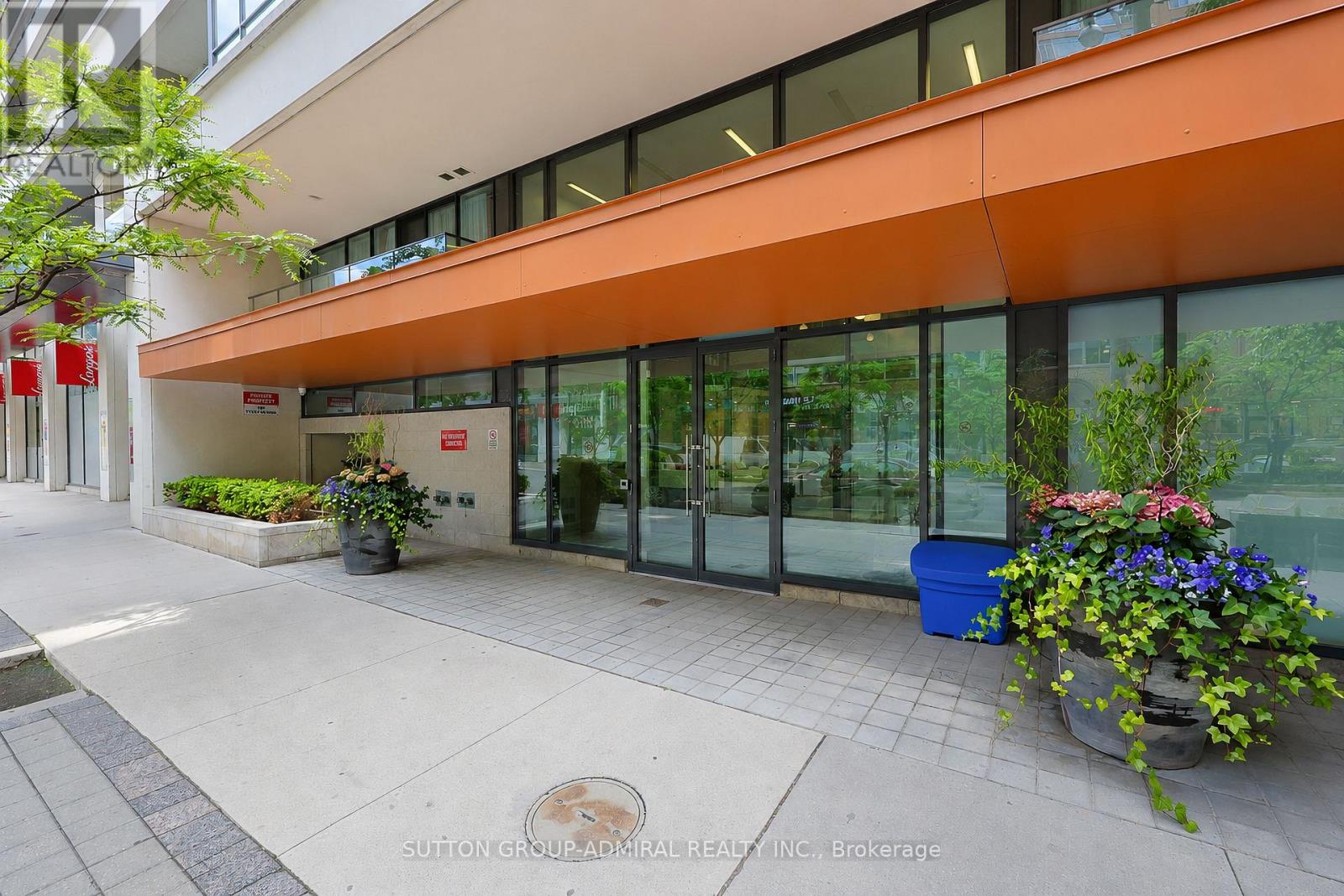 905 - 111 Elizabeth Street, Toronto, Ontario  M5G 1P7 - Photo 2 - C13473316
