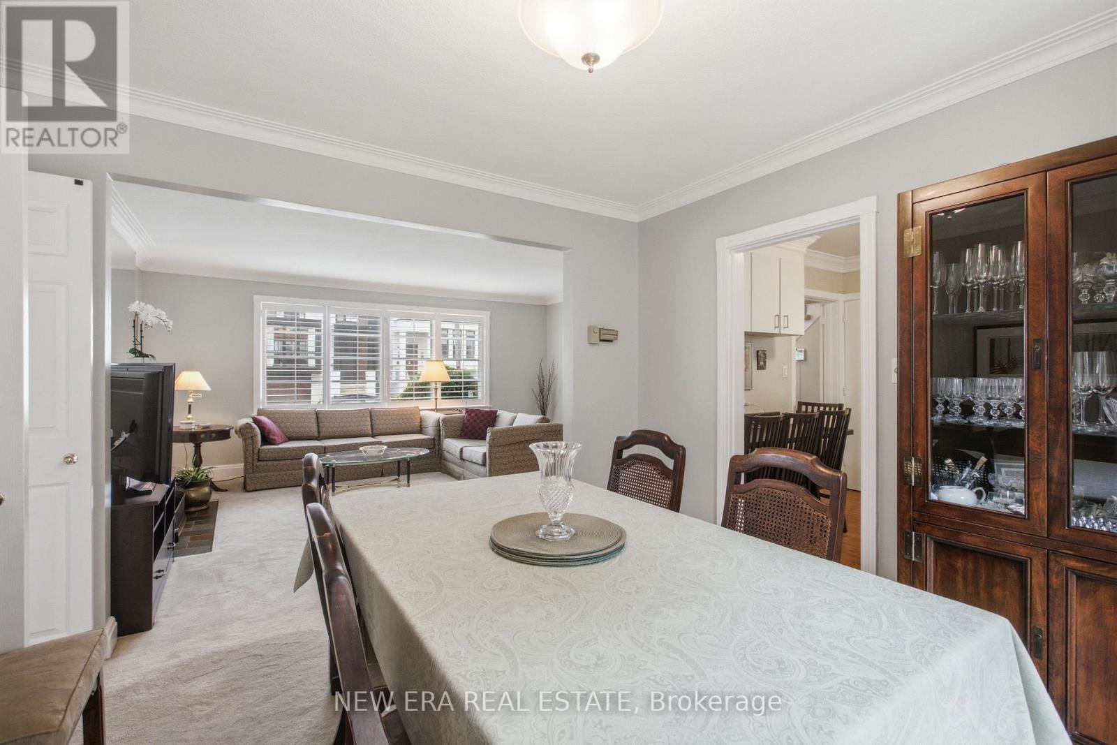 654 Bedford Park Avenue, Toronto, Ontario  M5M 1K3 - Photo 6 - C13473446