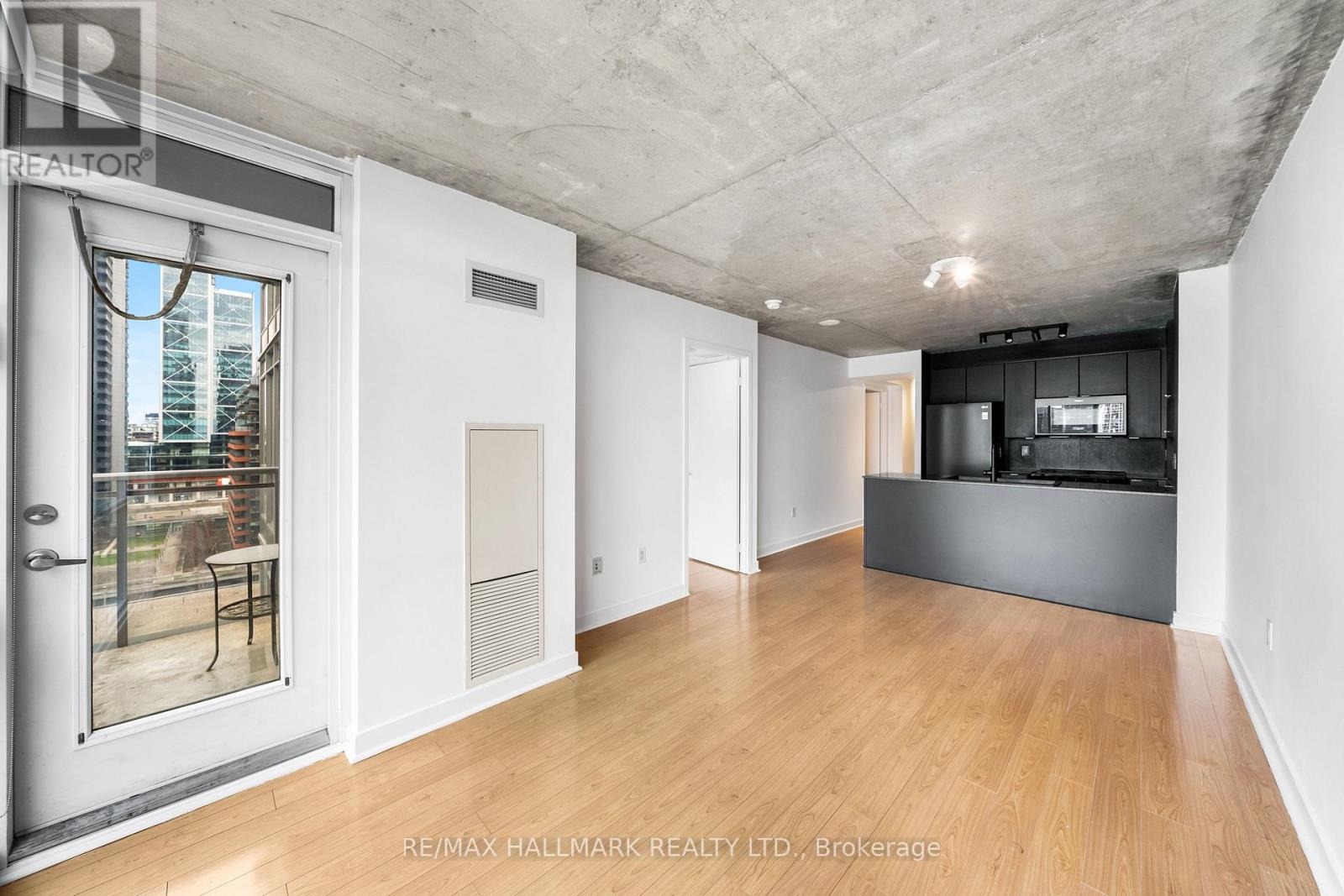 1702 - 11 Brunel Court, Toronto, Ontario M5V 3Y3 - Photo 11 - C13473478