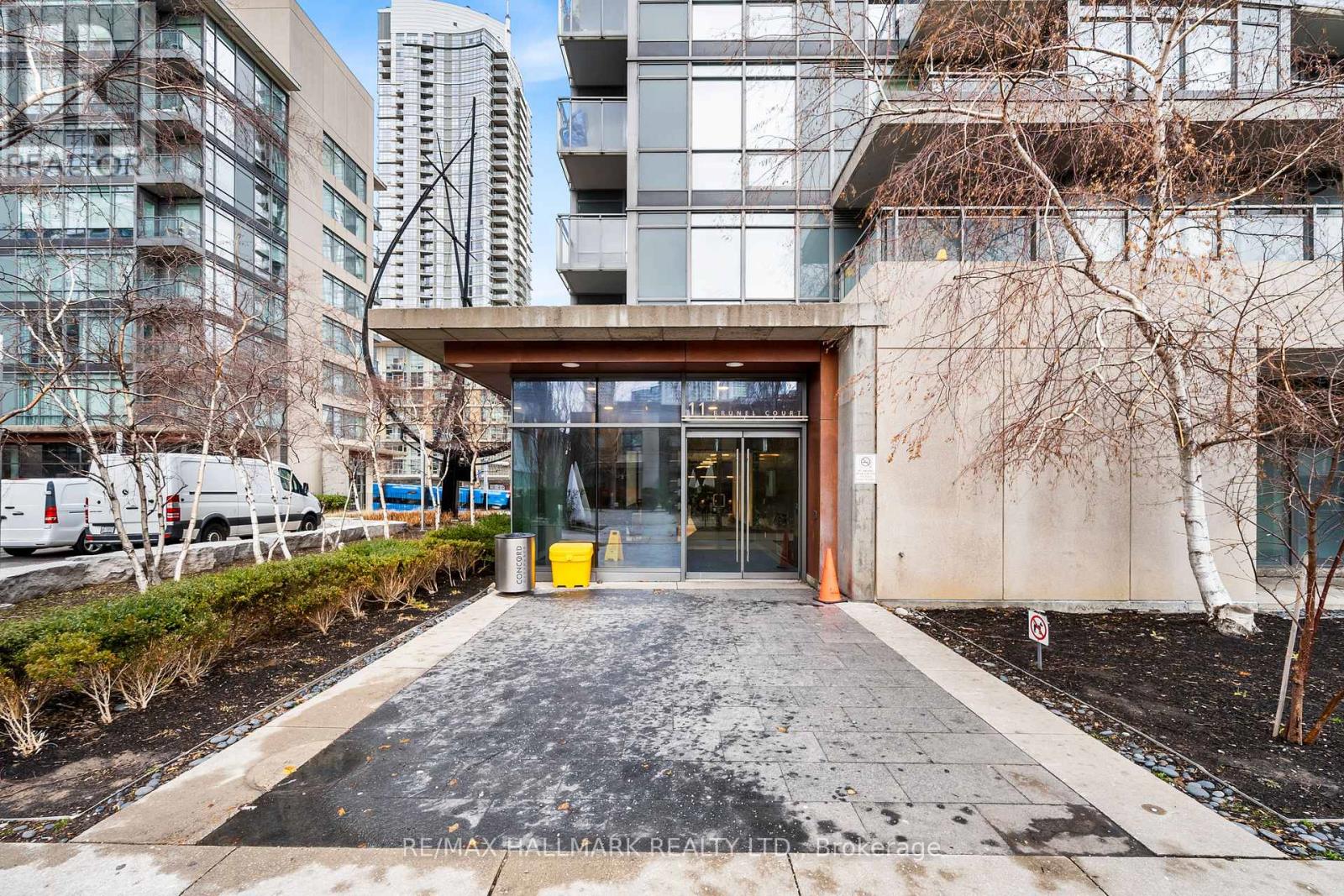 1702 - 11 Brunel Court, Toronto, Ontario M5V 3Y3 - Photo 24 - C13473478