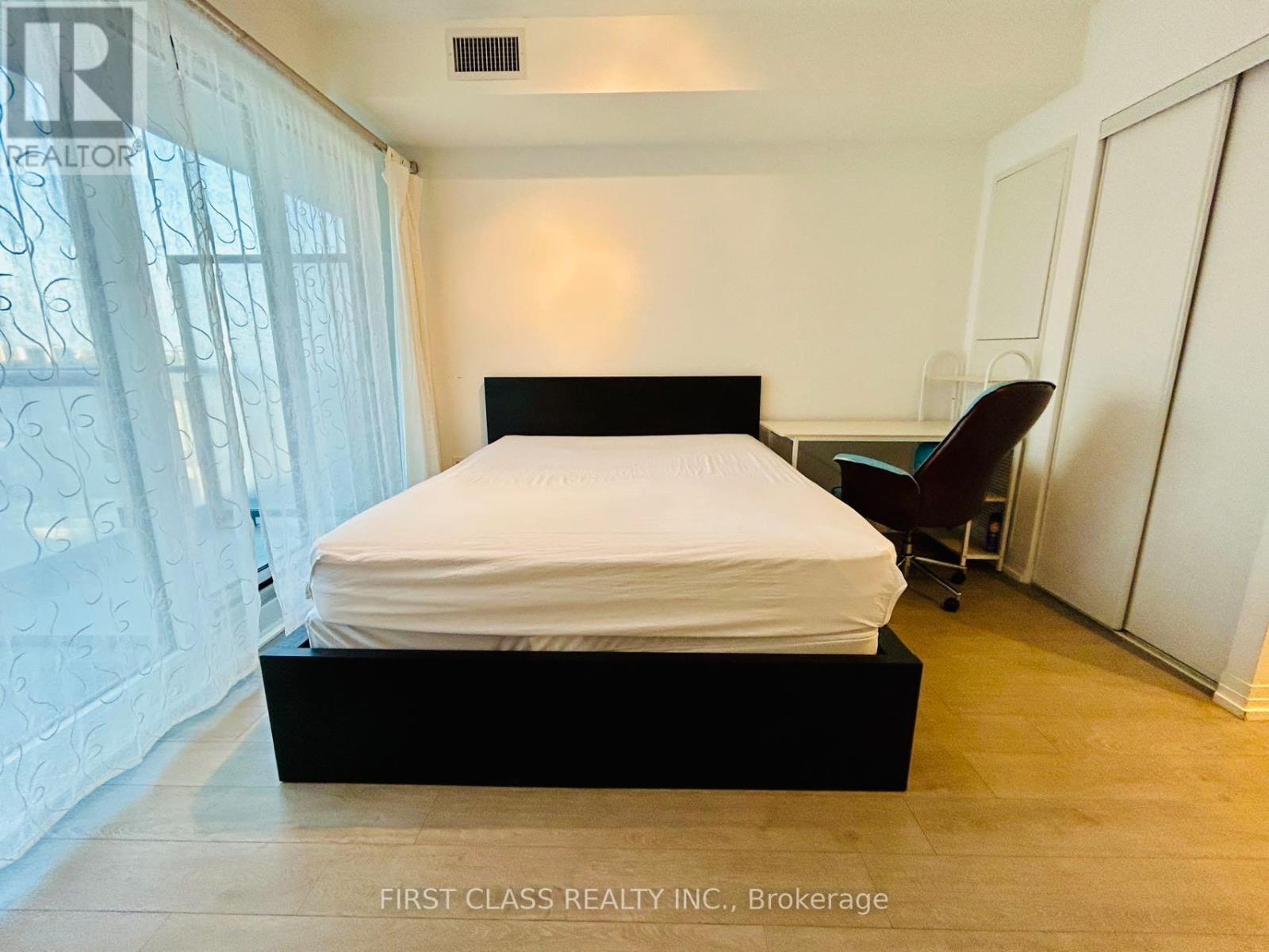 1801 - 251 Jarvis Street, Toronto, Ontario  M5B 0C3 - Photo 10 - C13473566
