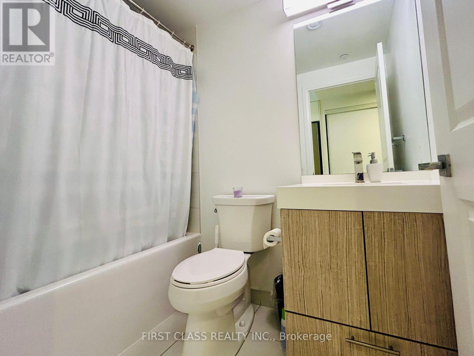 1801 - 251 Jarvis Street, Toronto, Ontario  M5B 0C3 - Photo 5 - C13473566