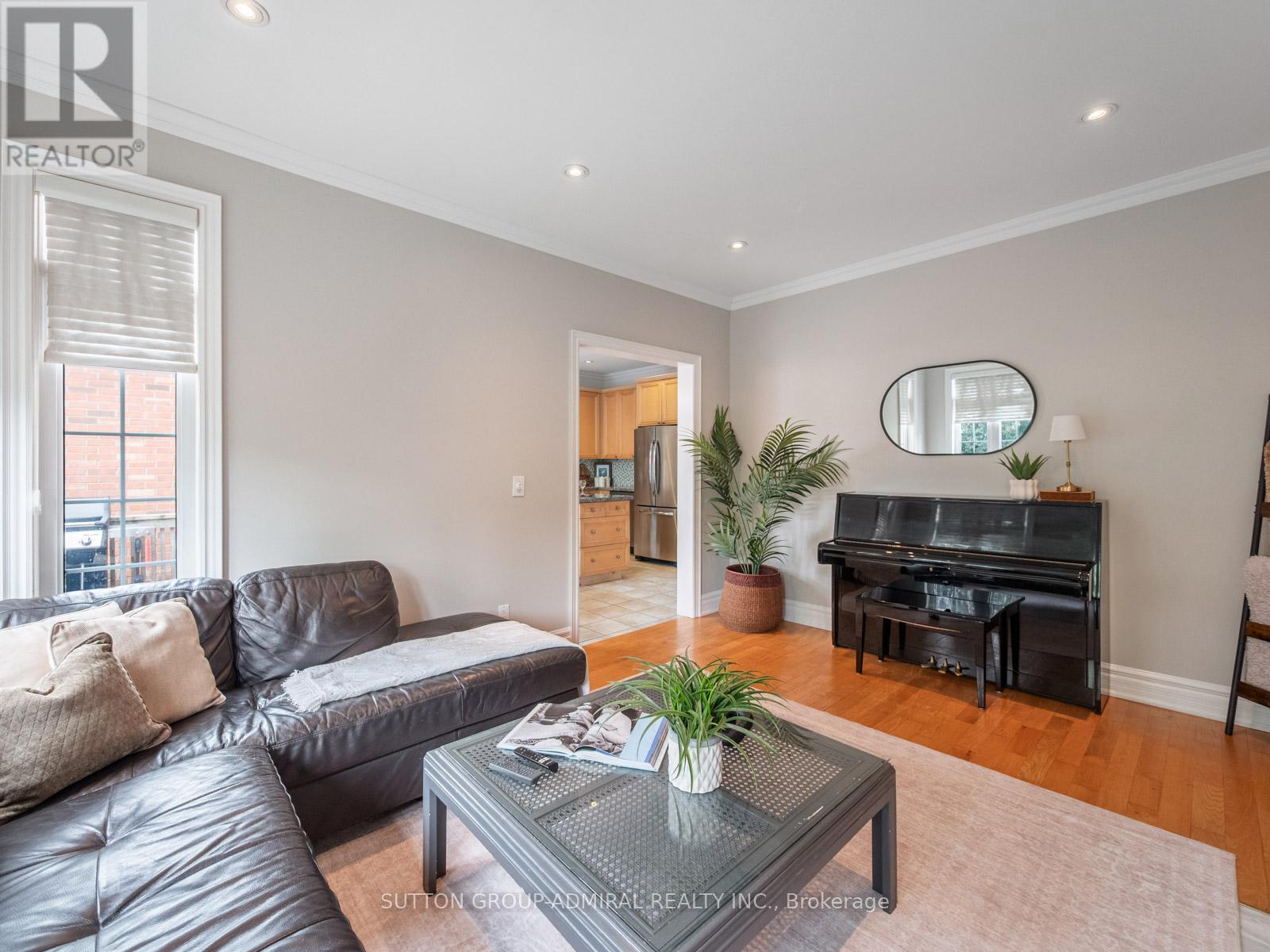 255 Cocksfield Avenue, Toronto, Ontario  M3H 3T6 - Photo 22 - C13473596