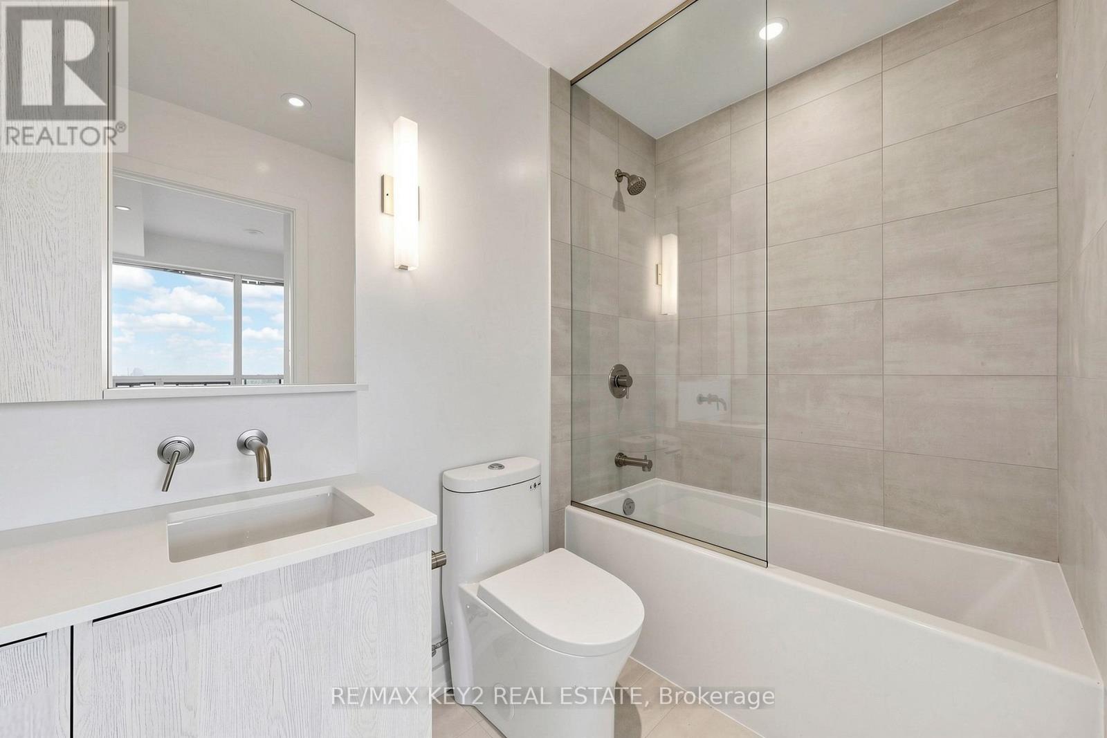 2910 - 110 Broadway Avenue, Toronto, Ontario  M4P 0E9 - Photo 11 - C13455410