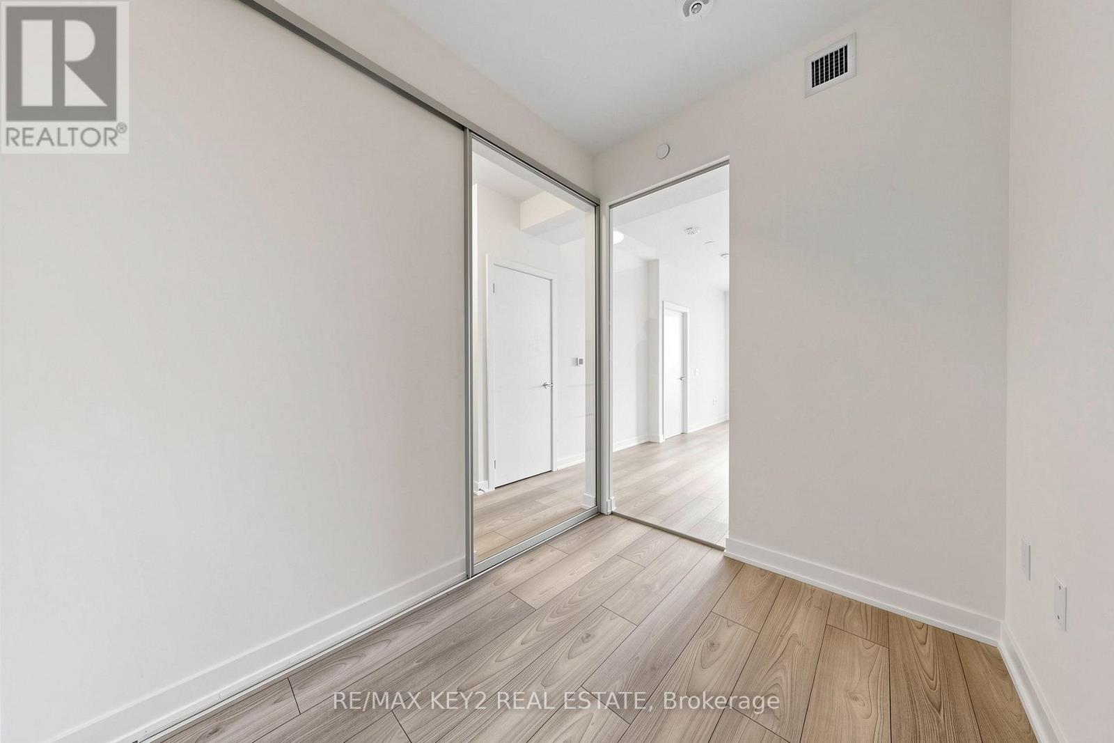 2910 - 110 Broadway Avenue, Toronto, Ontario  M4P 0E9 - Photo 13 - C13455410