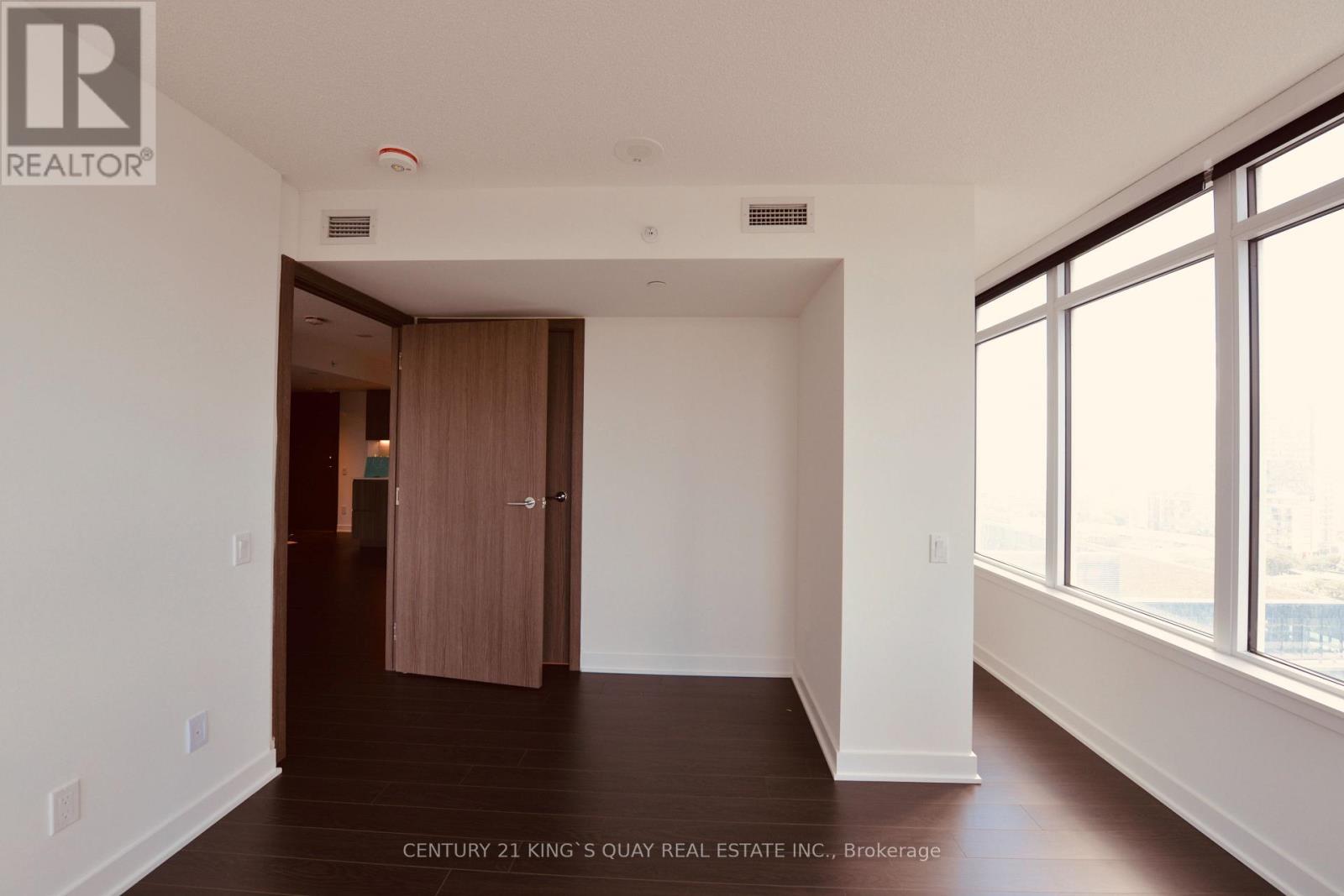 1806 - 17 Bathurst Street, Toronto, Ontario M5V 0N1 - Photo 9 - C13473346