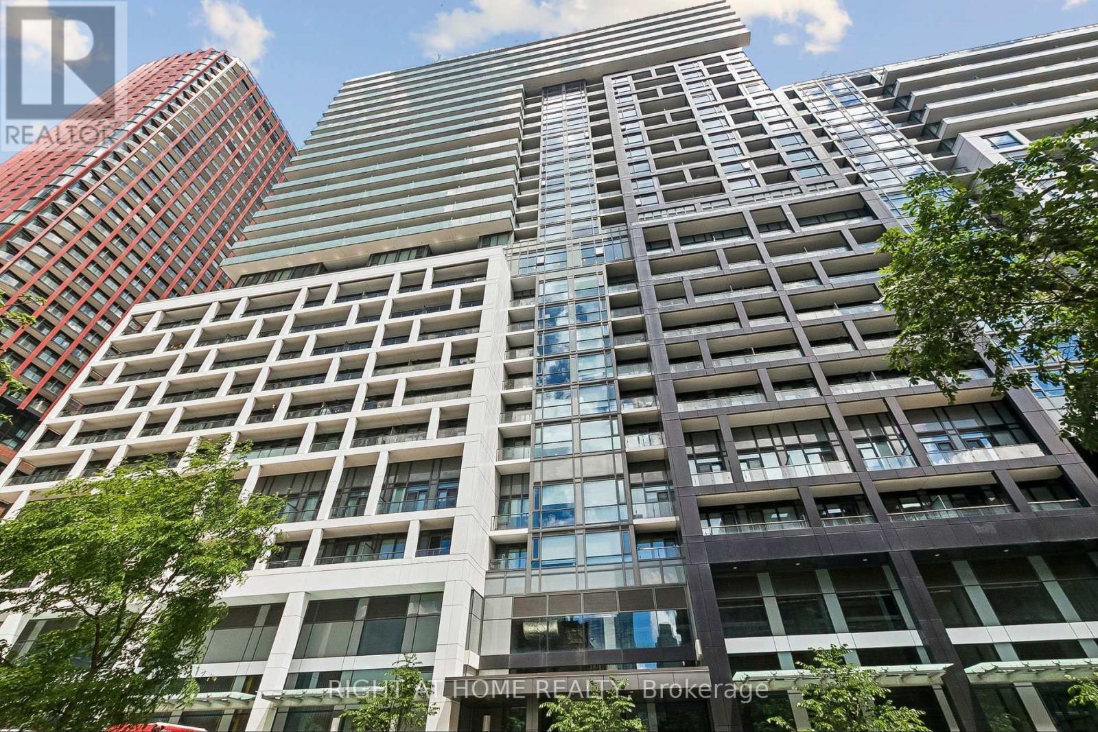 2328 - 135 Lower Sherbourne Street, Toronto, Ontario M5A 1Y4 - Photo 2 - C13473864