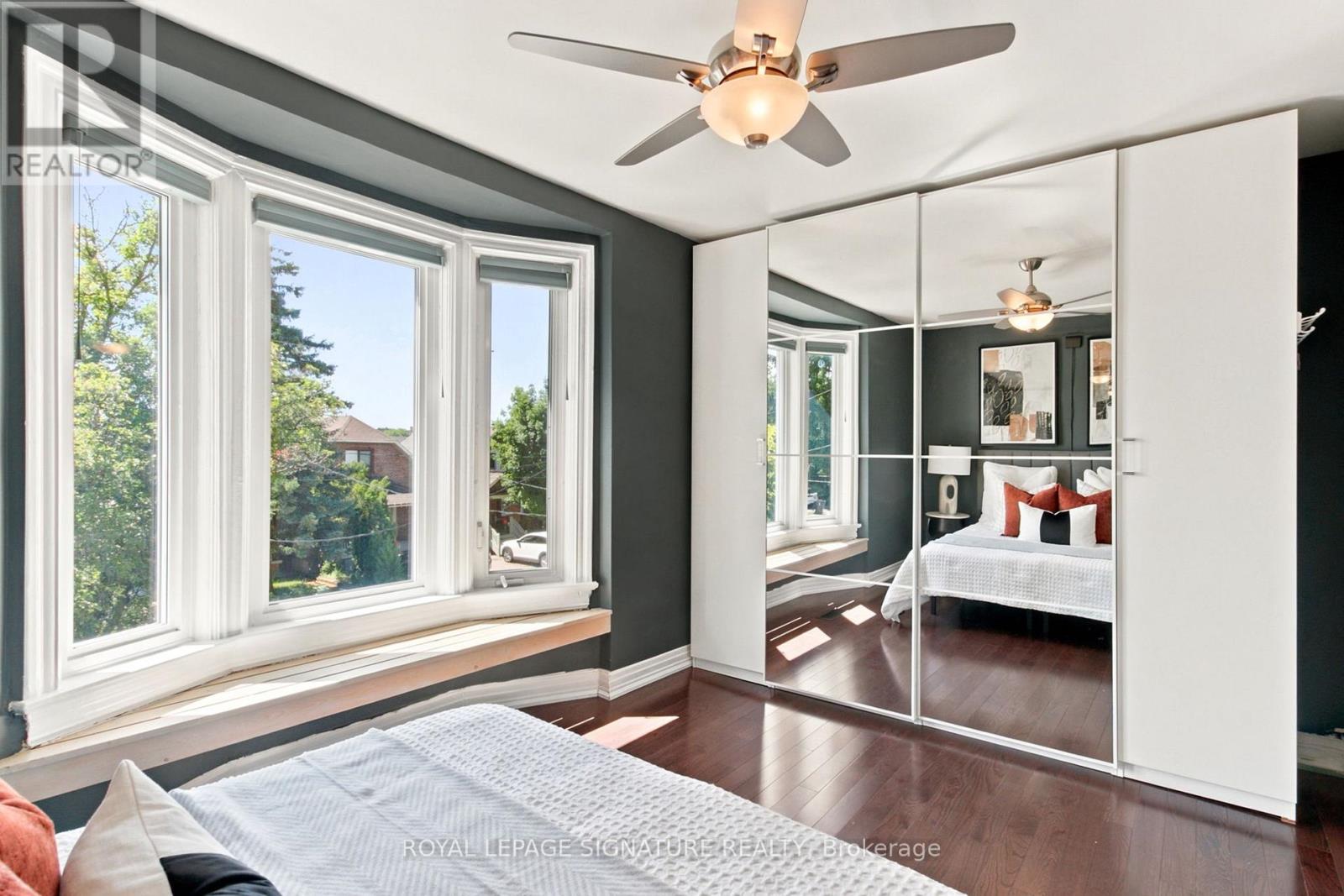 146 Gloucester Grove, Toronto, Ontario  M6C 2B1 - Photo 25 - C13474024
